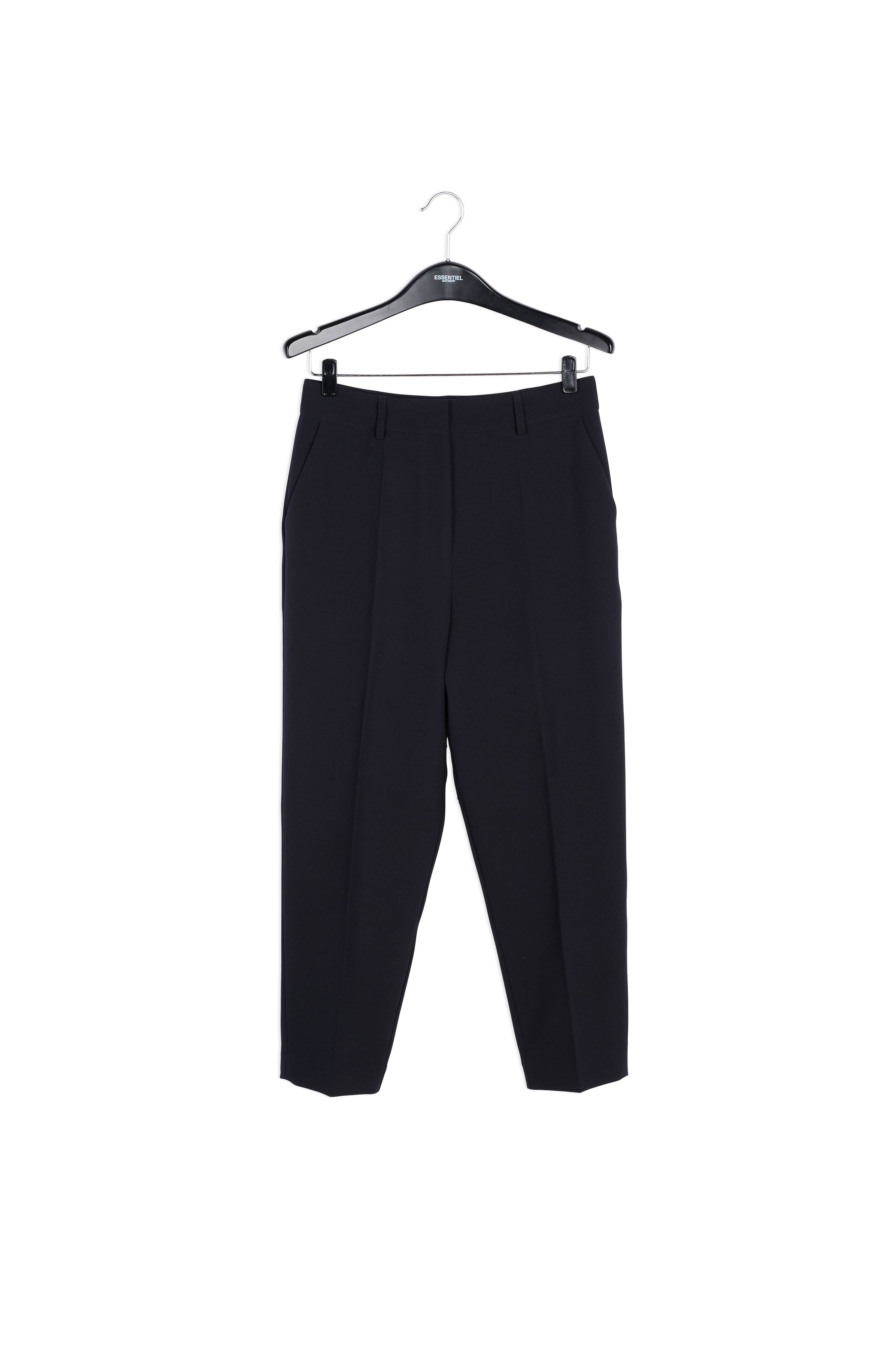 Black tapered pants RE—SSENTIEL | Essentiel second hand