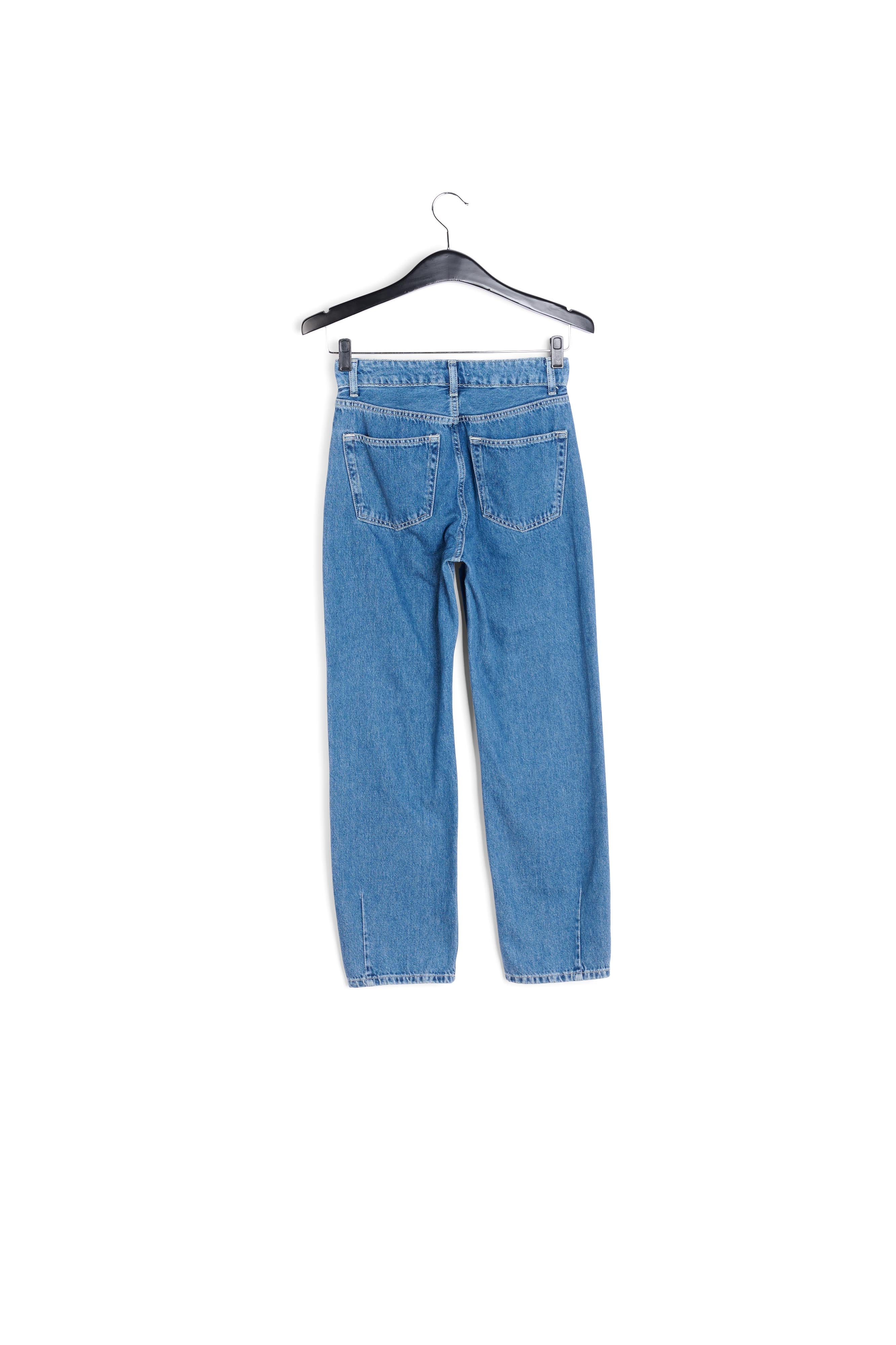 Jean bleu raccourci à taille haute RE—SSENTIEL | Essentiel second hand