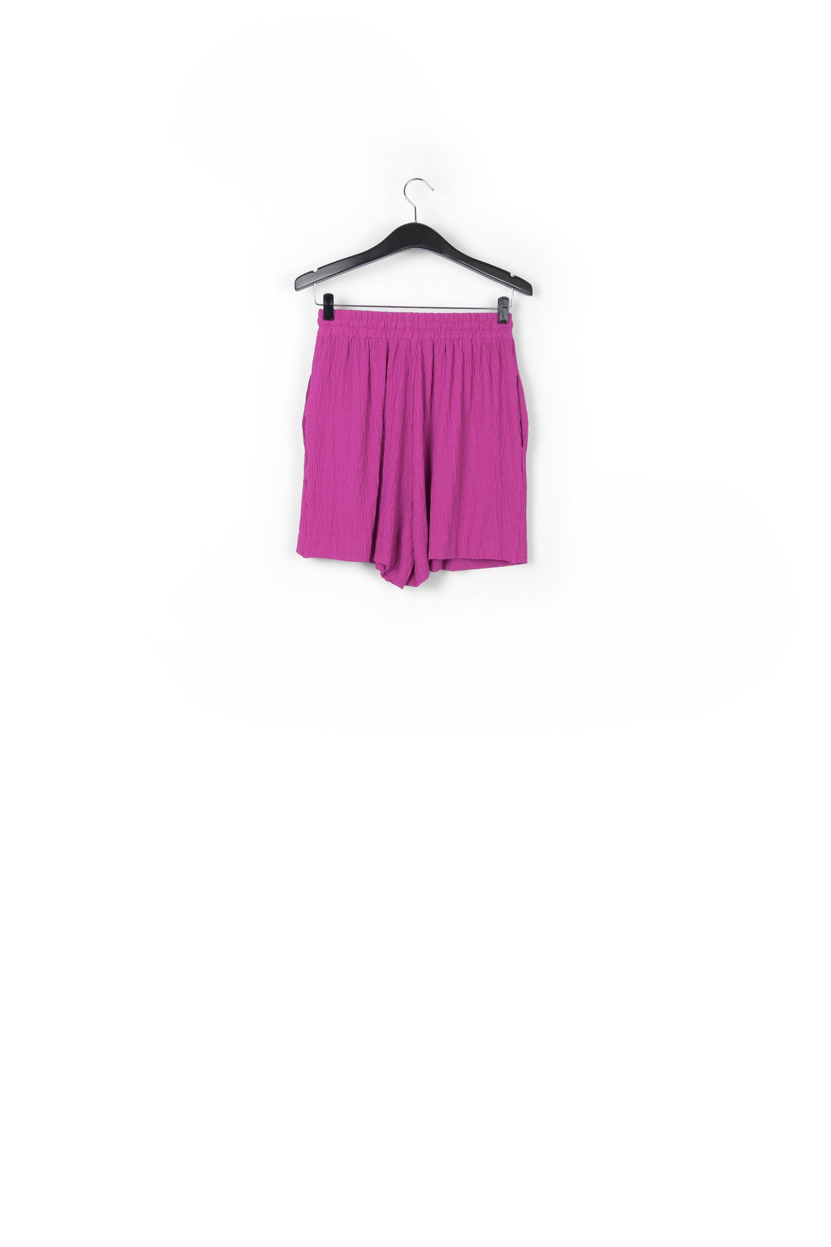 Paarse short in cloqué RE—SSENTIEL | Essentiel second hand