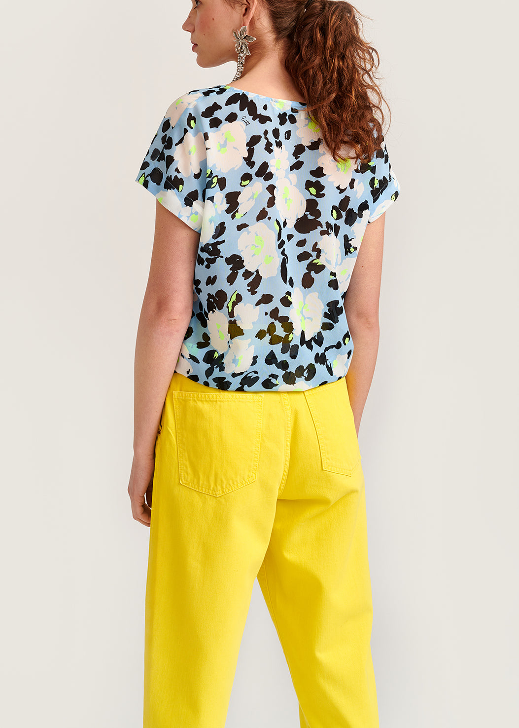 Light blue floral-print top RE—SSENTIEL | Essentiel second hand