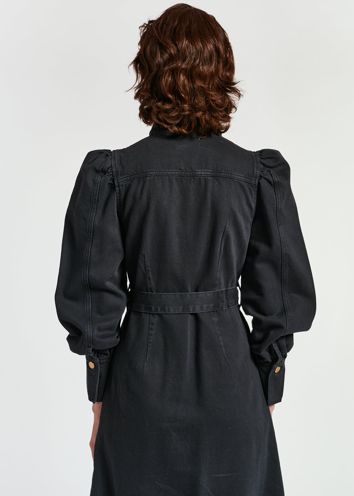 Robe chemise en denim noir RE—SSENTIEL | Essentiel second hand