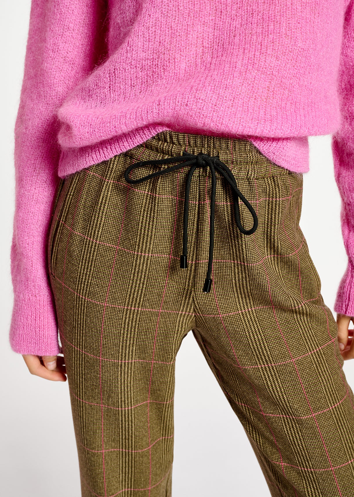 Brown pants with beige and pink check motif RE—SSENTIEL | Essentiel second hand