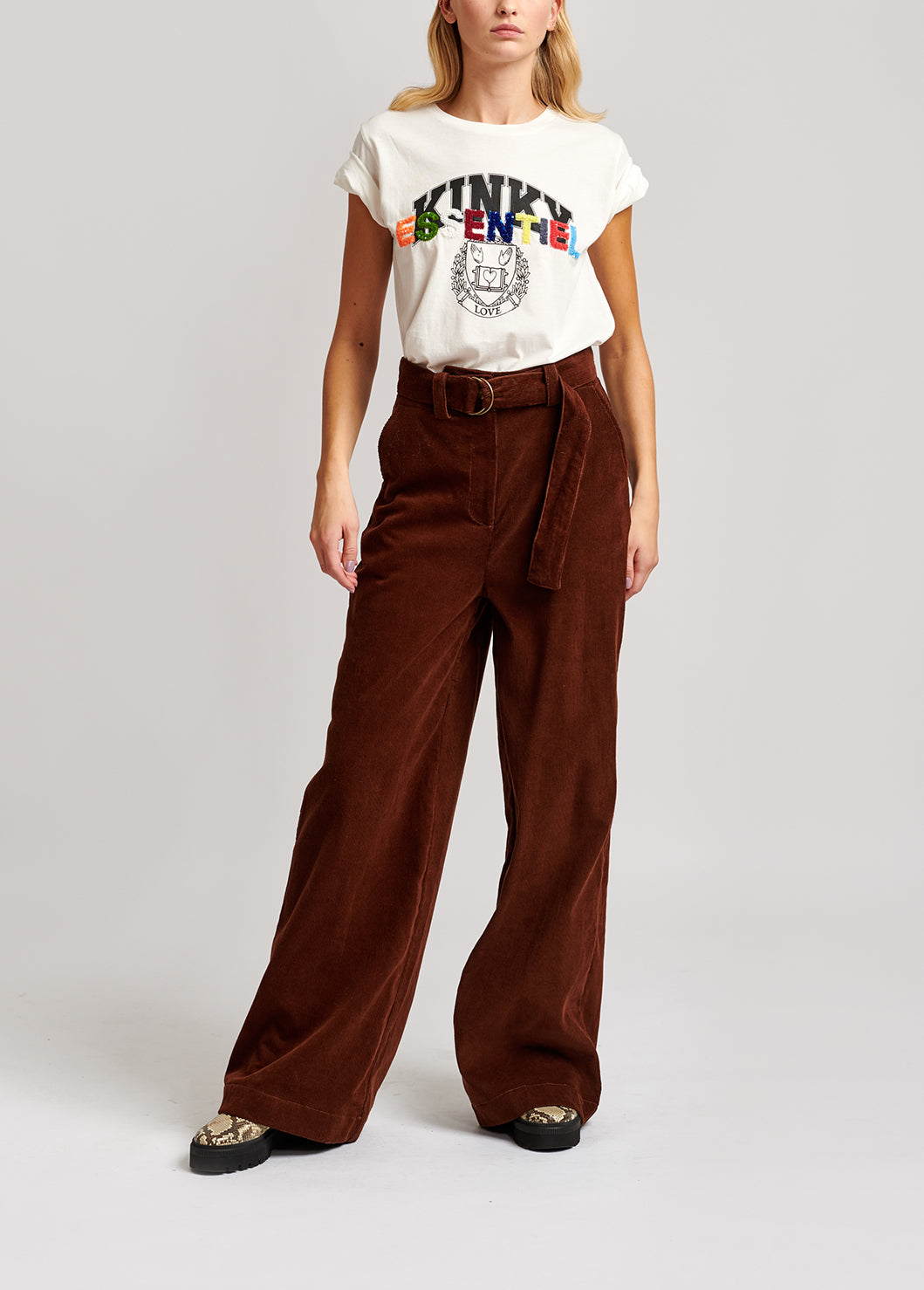 Chestnut brown cotton-corduroy belted pants RE—SSENTIEL | Essentiel second hand