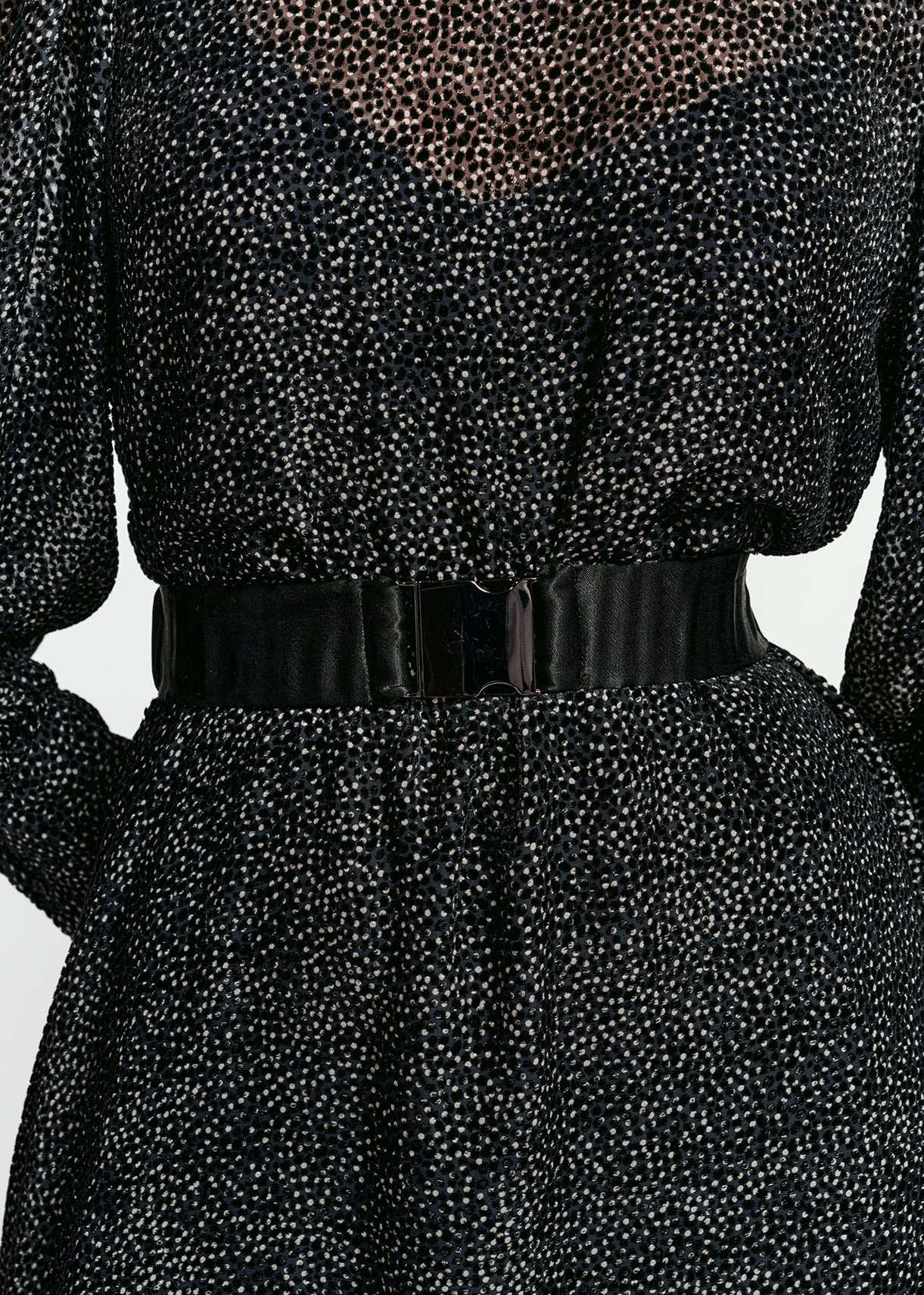 Robe à ligne a noire tachetée de blanc cassé RE—SSENTIEL | Essentiel second hand