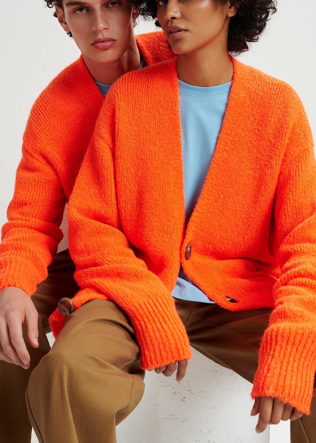 Neon orange chunky knit cardigan RE—SSENTIEL | Essentiel second hand
