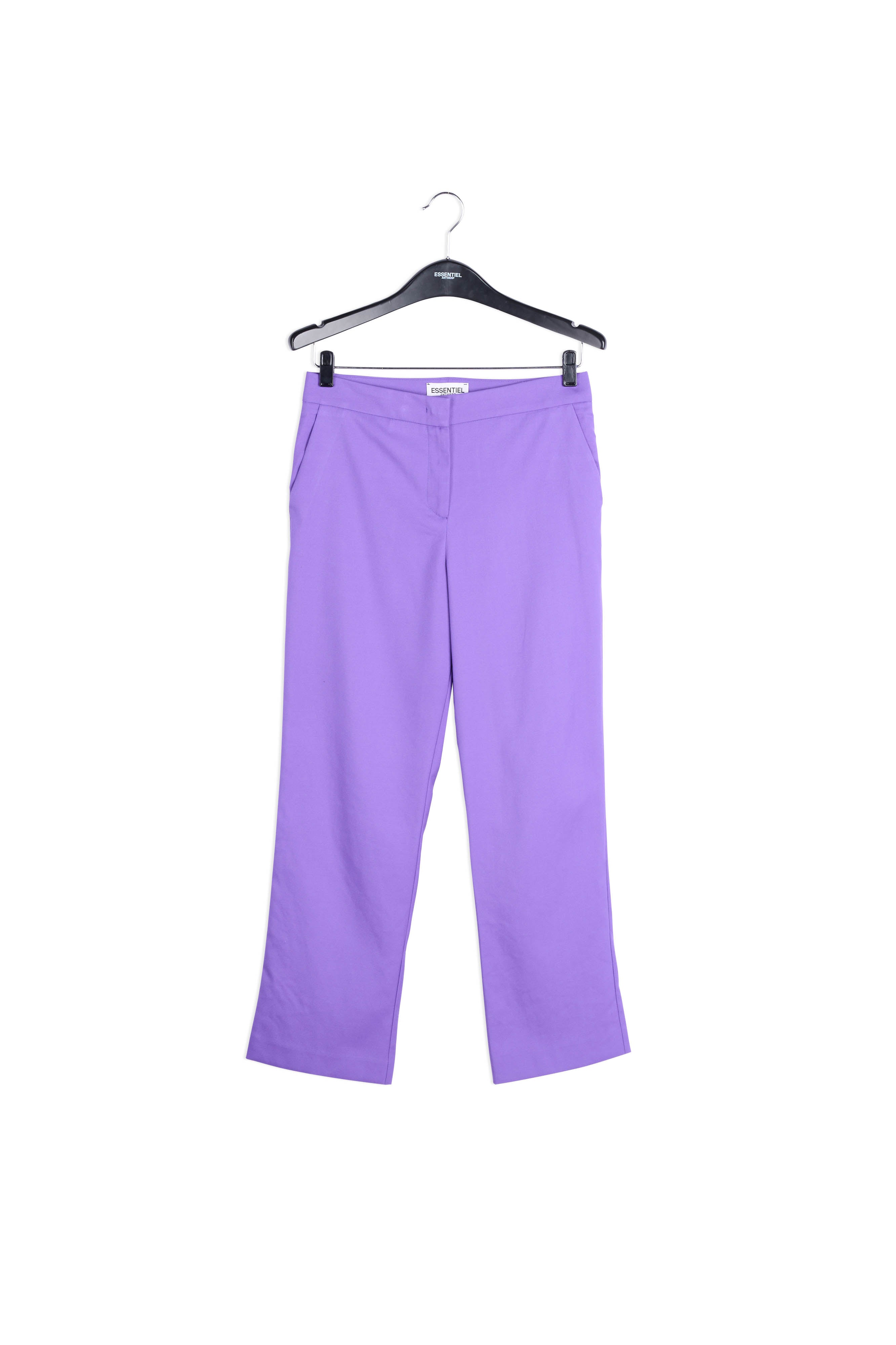 Pantalon camel aux jambes droites RE—SSENTIEL | Essentiel second hand