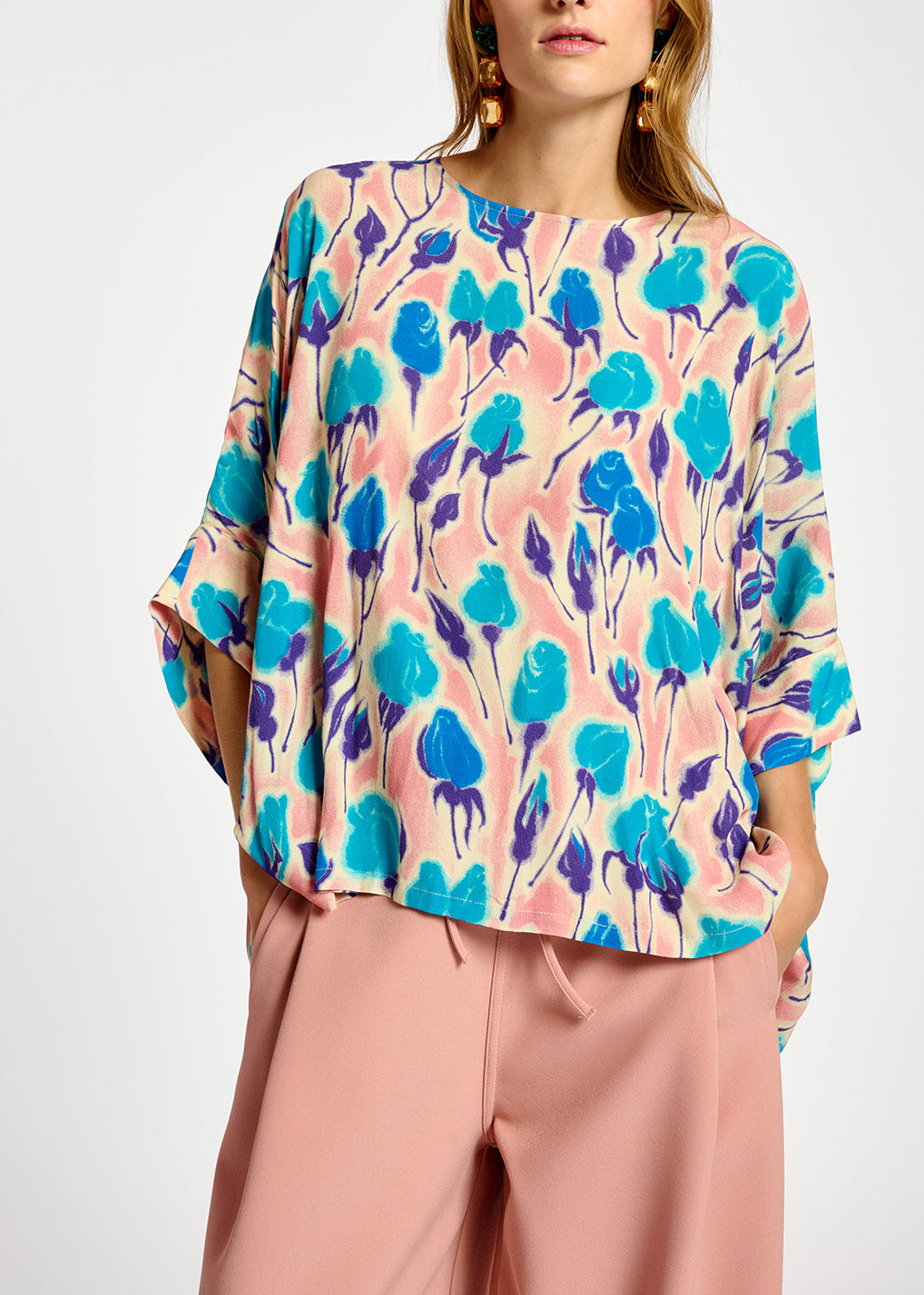 Light pink, blue and purple floral print oversized top RE—SSENTIEL | Essentiel second hand