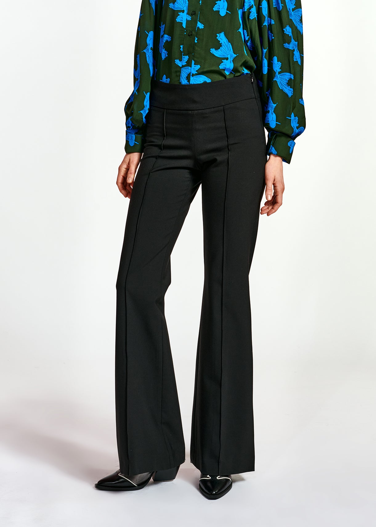 Without getailleerde uitlopende broek RE—SSENTIEL | Essentiel second hand