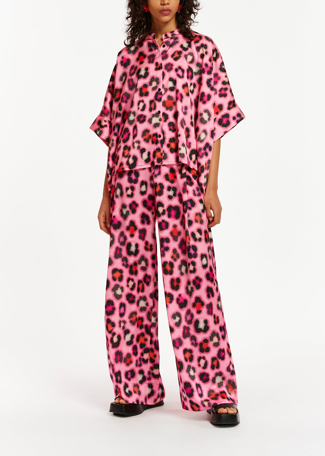 Chemise oversize rose à imprimé léopard multicolore RE—SSENTIEL | Essentiel second hand