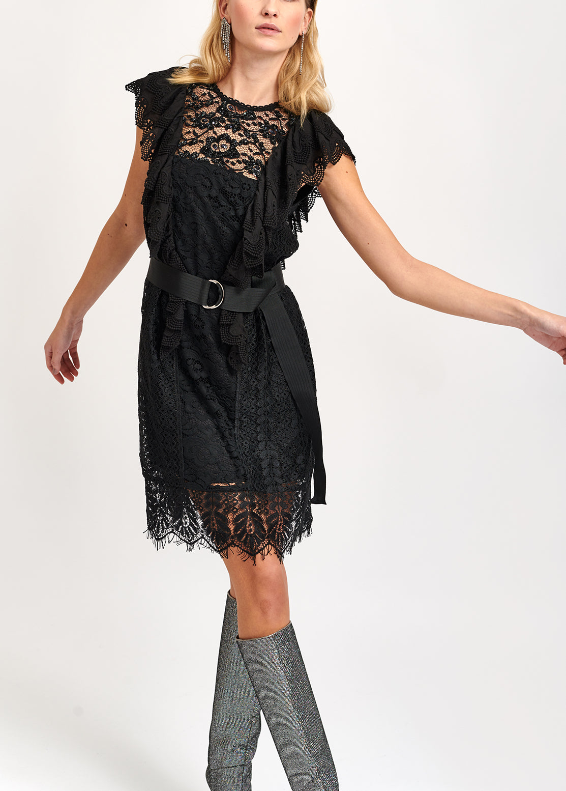 Black ruffled lace belted dress with sequins RE—SSENTIEL | Essentiel second hand