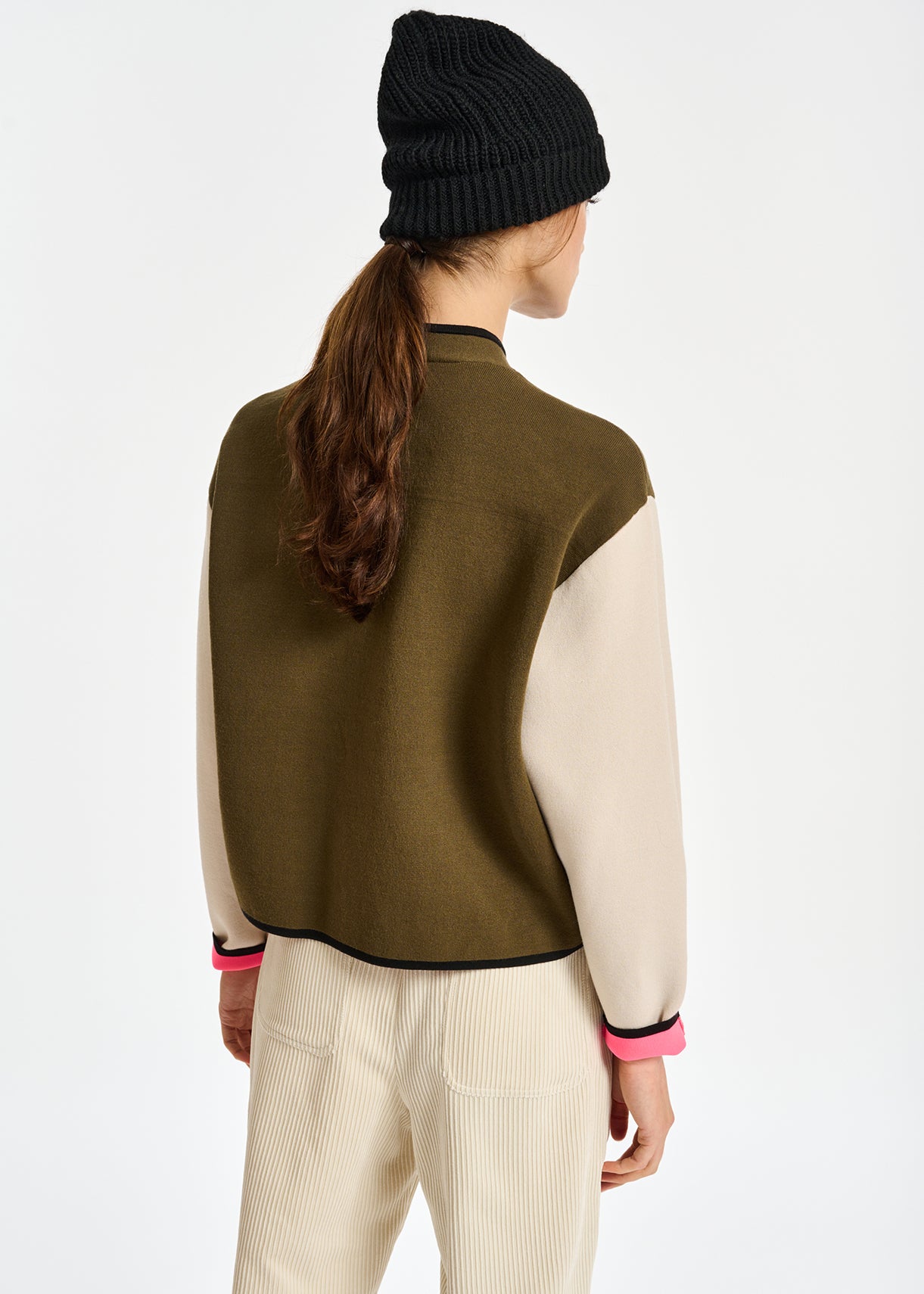 Khaki and off-white utility-inspired knit jacket RE—SSENTIEL | Essentiel second hand