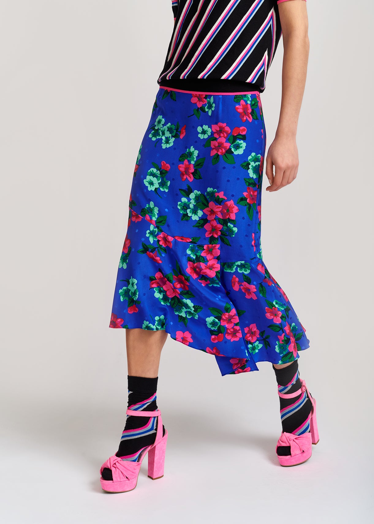 Blue floral and polka dot silk midi skirt RE—SSENTIEL | Essentiel second hand