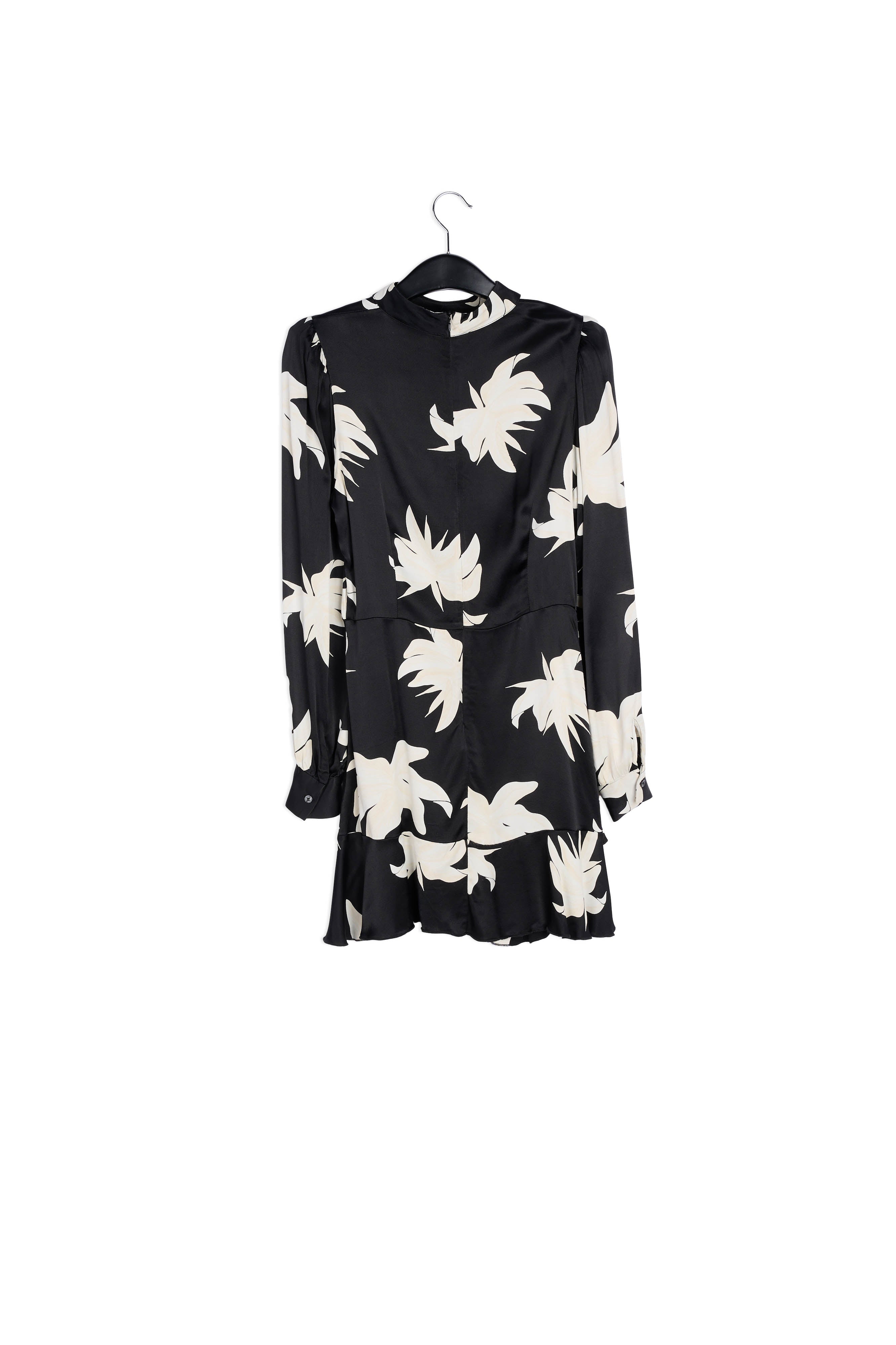 Midi-jurk met zwarte en gebroken witte bloemenprint RE—SSENTIEL | Essentiel second hand