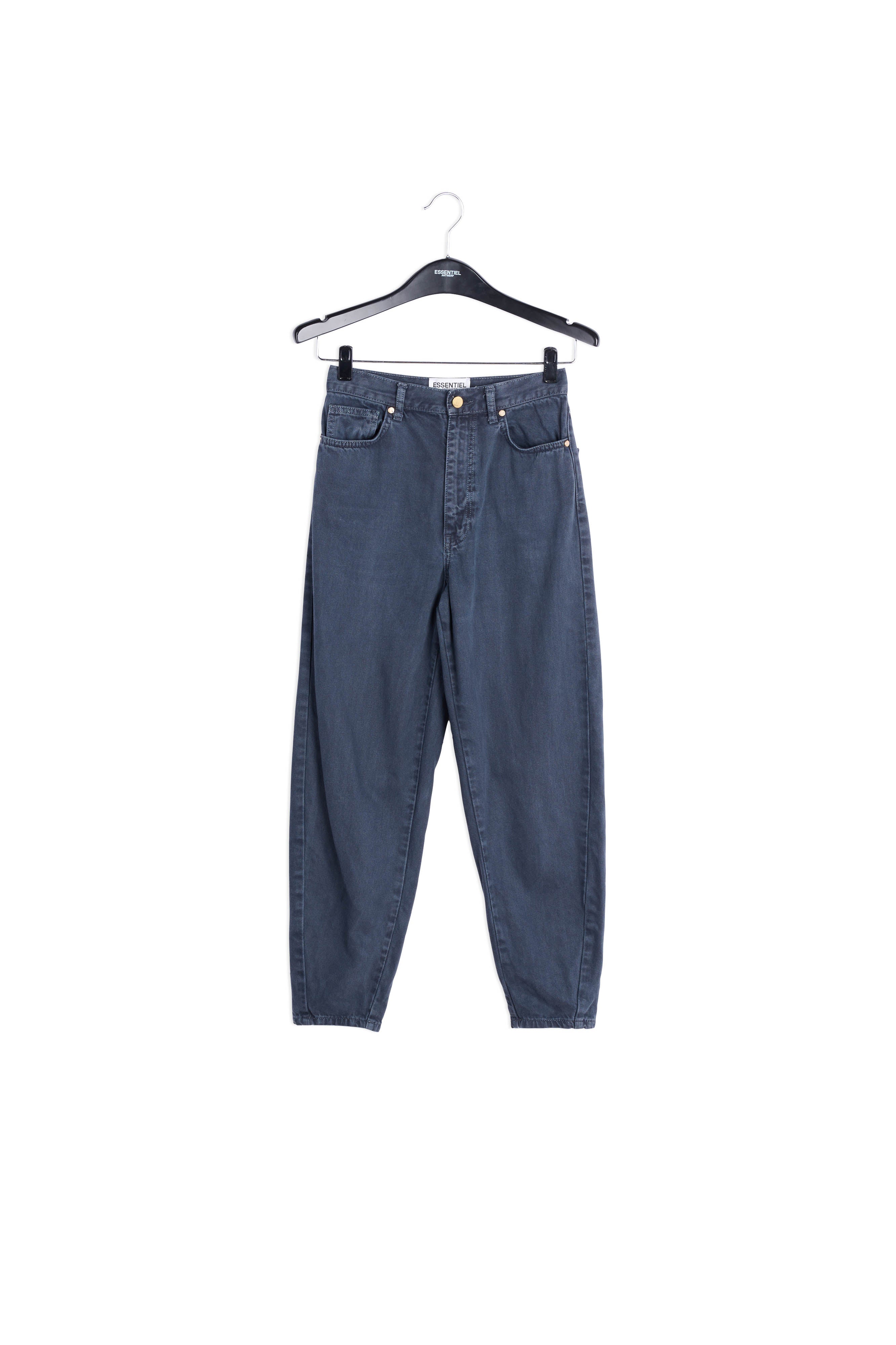 Jean noir à coupe ample et taille haute RE—SSENTIEL | Essentiel second hand