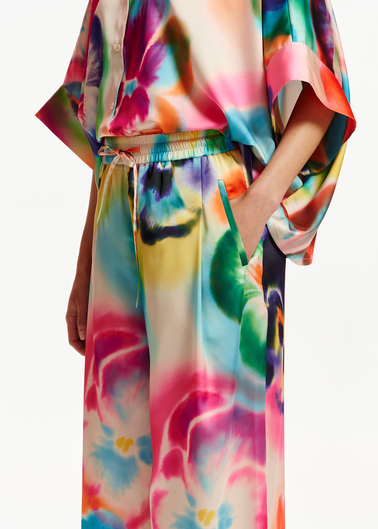 Multicolor floral print wide-leg pants RE—SSENTIEL | Essentiel second hand