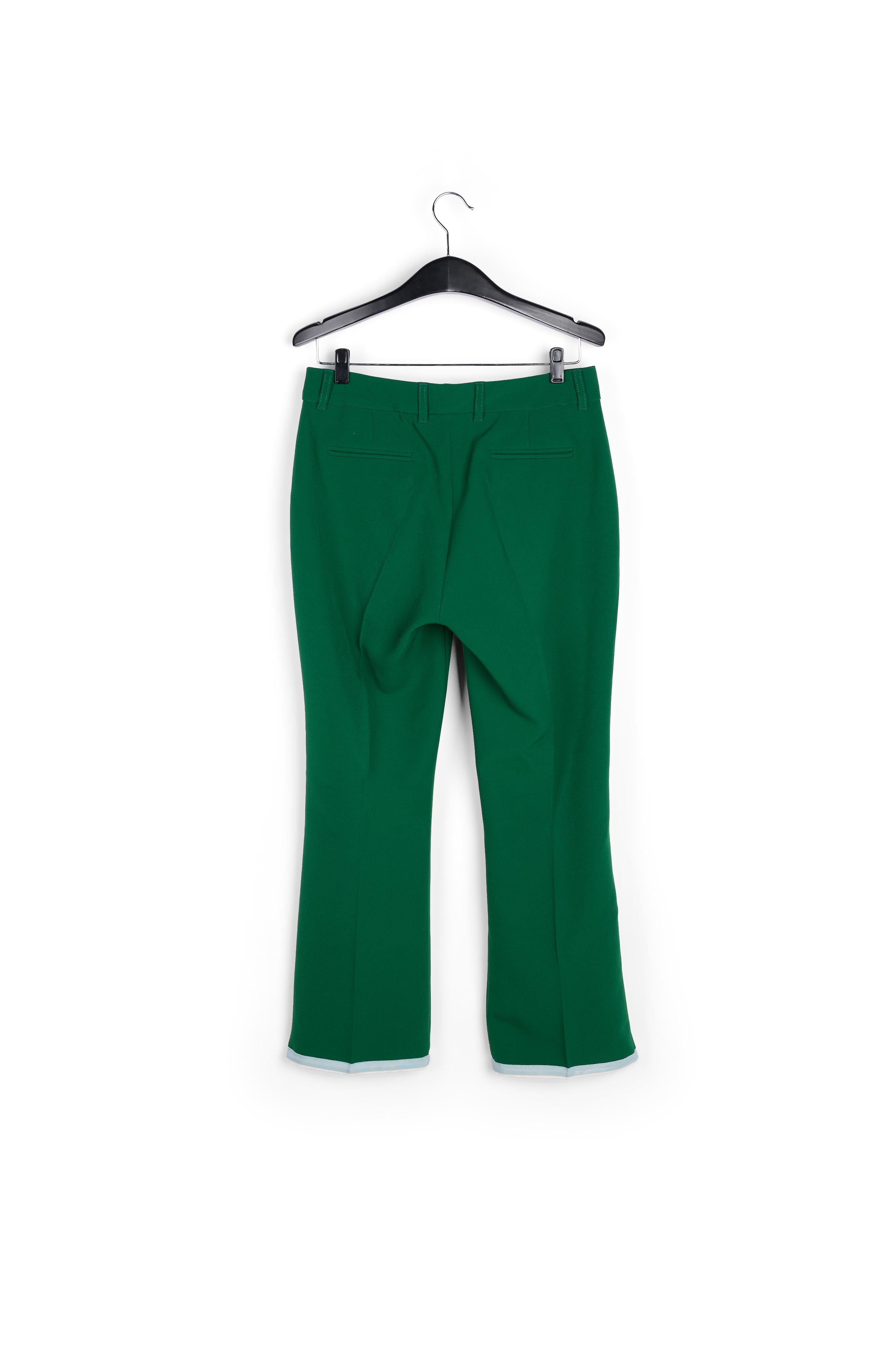 Pantalon vert foncé aux jambes évasées RE—SSENTIEL | Essentiel second hand