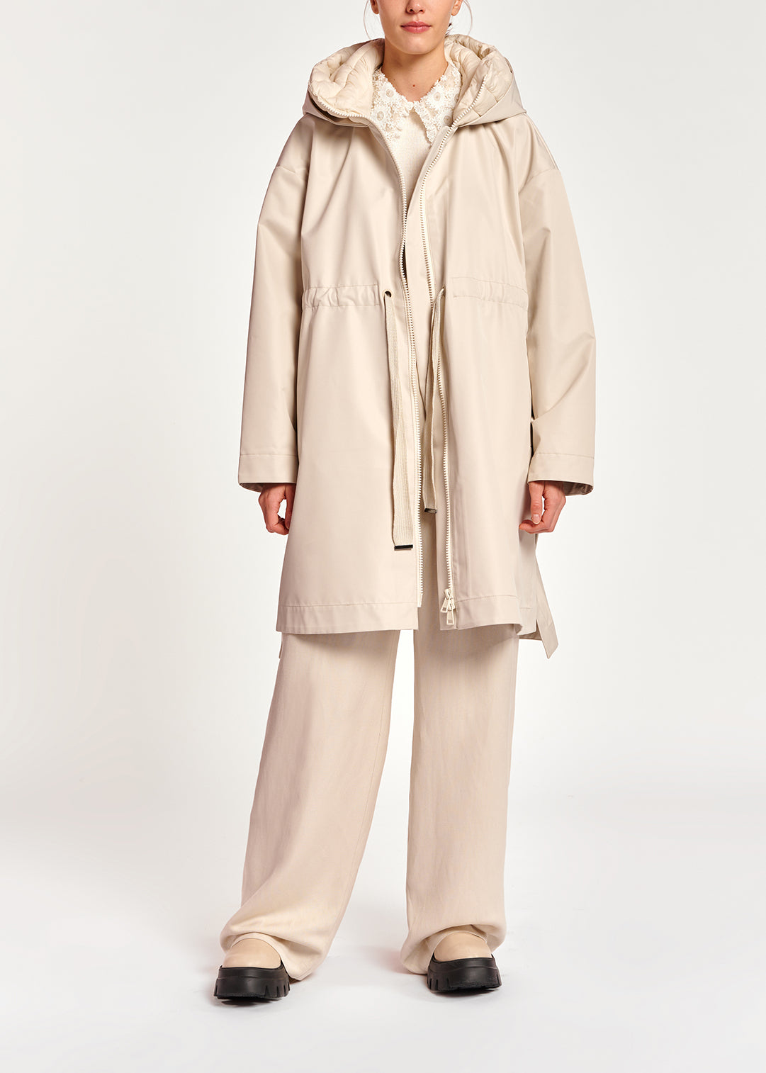 Cream oversized hooded raincoat RE—SSENTIEL | Essentiel second hand