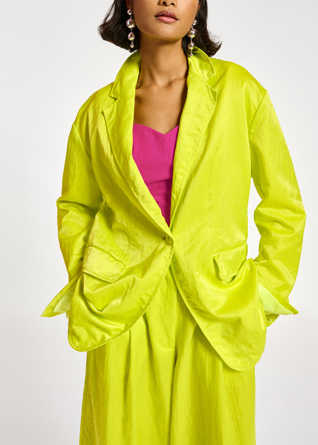 Blazer droit en satin vert citron RE—SSENTIEL | Essentiel second hand