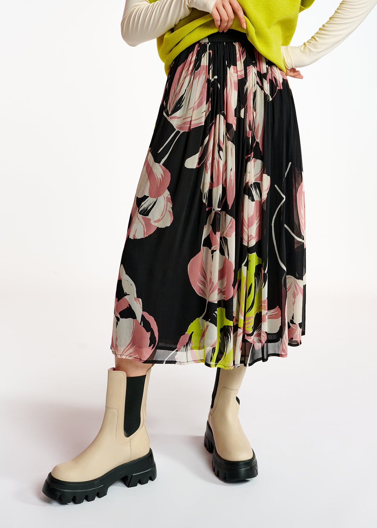 Black floral-print maxi skirt RE—SSENTIEL | Essentiel second hand