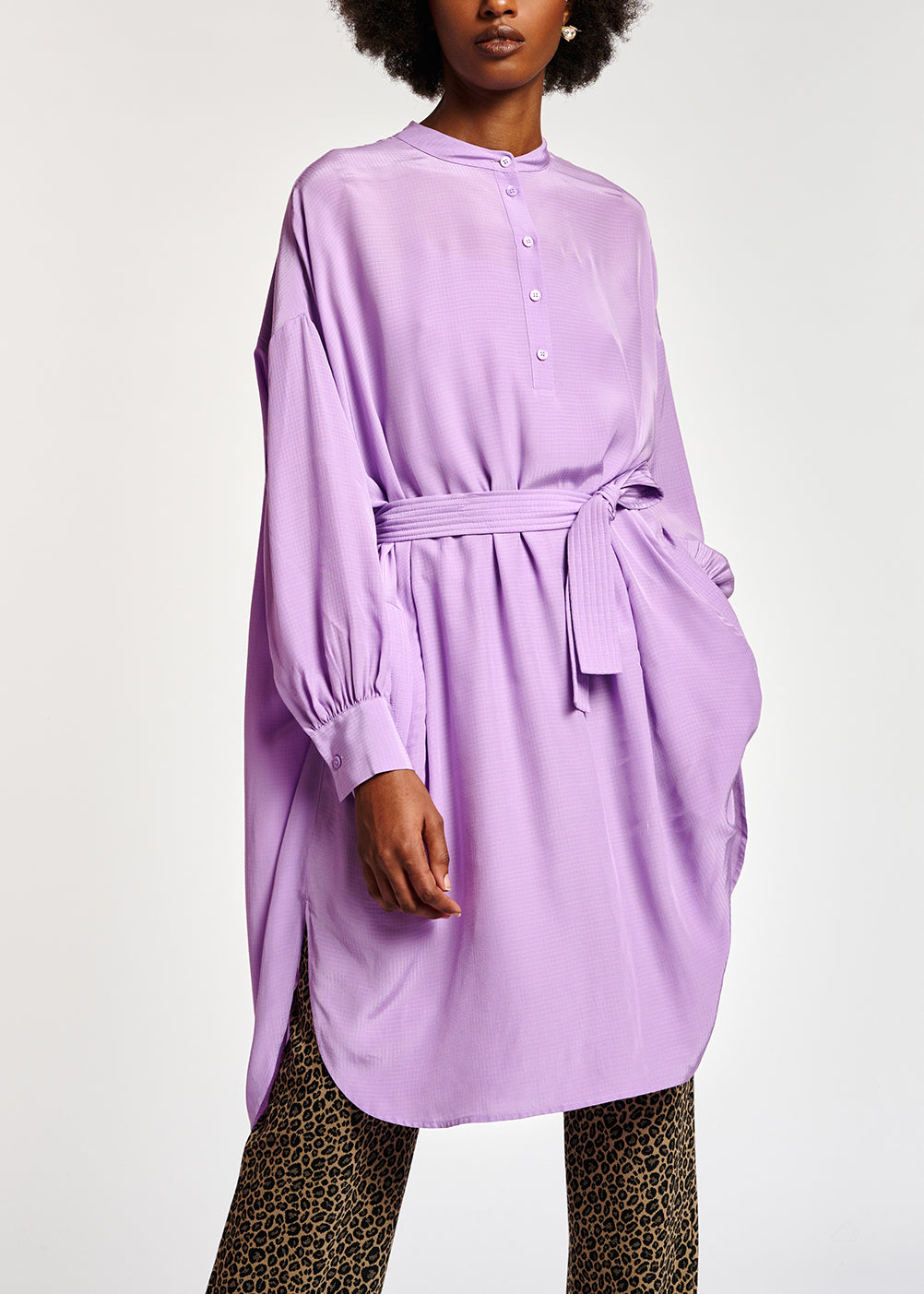 Robe chemise lilas au dos plissé RE—SSENTIEL | Essentiel second hand