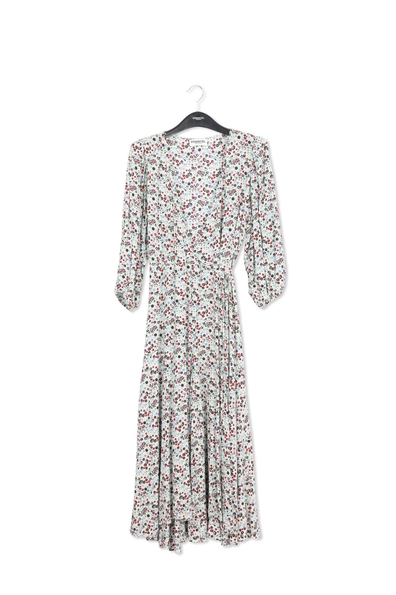Voir robe RE—SSENTIEL | Essentiel second hand