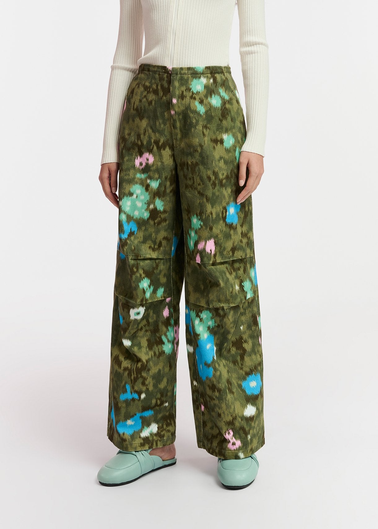 Khaki floral print cotton cargo pants RE—SSENTIEL | Essentiel second hand