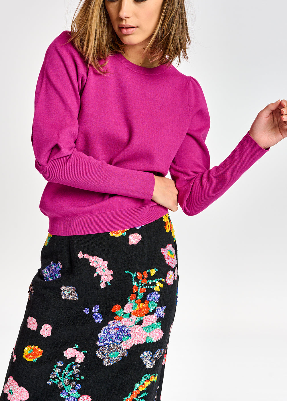 Pull pourpre aux épaules bouffantes RE—SSENTIEL | Essentiel second hand