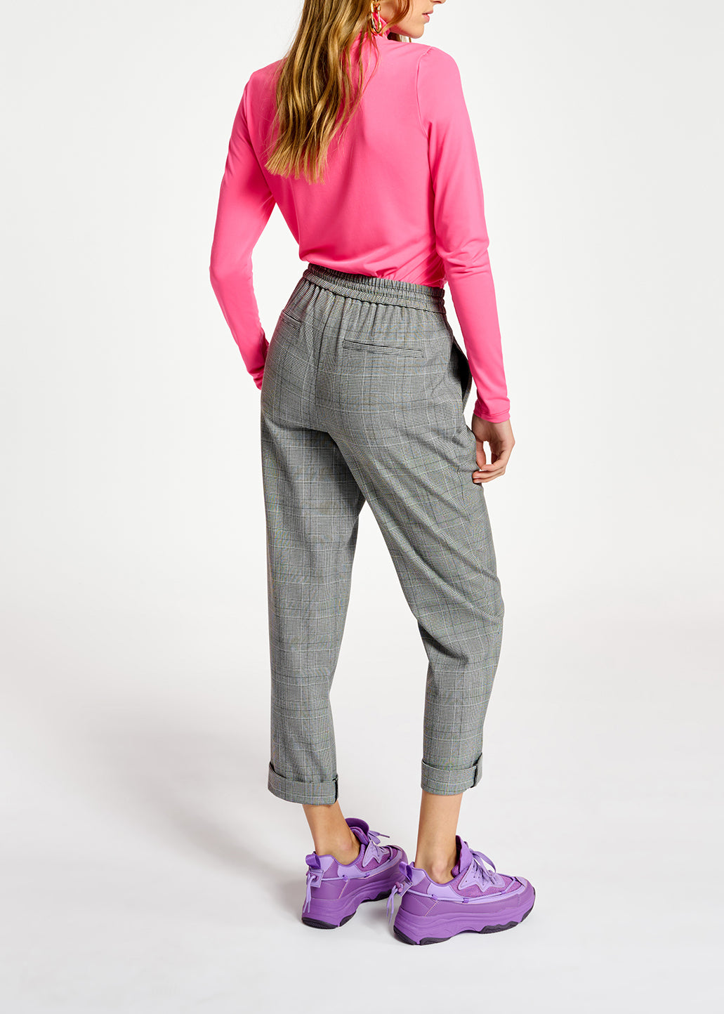 Grey pants with check motif RE—SSENTIEL | Essentiel second hand