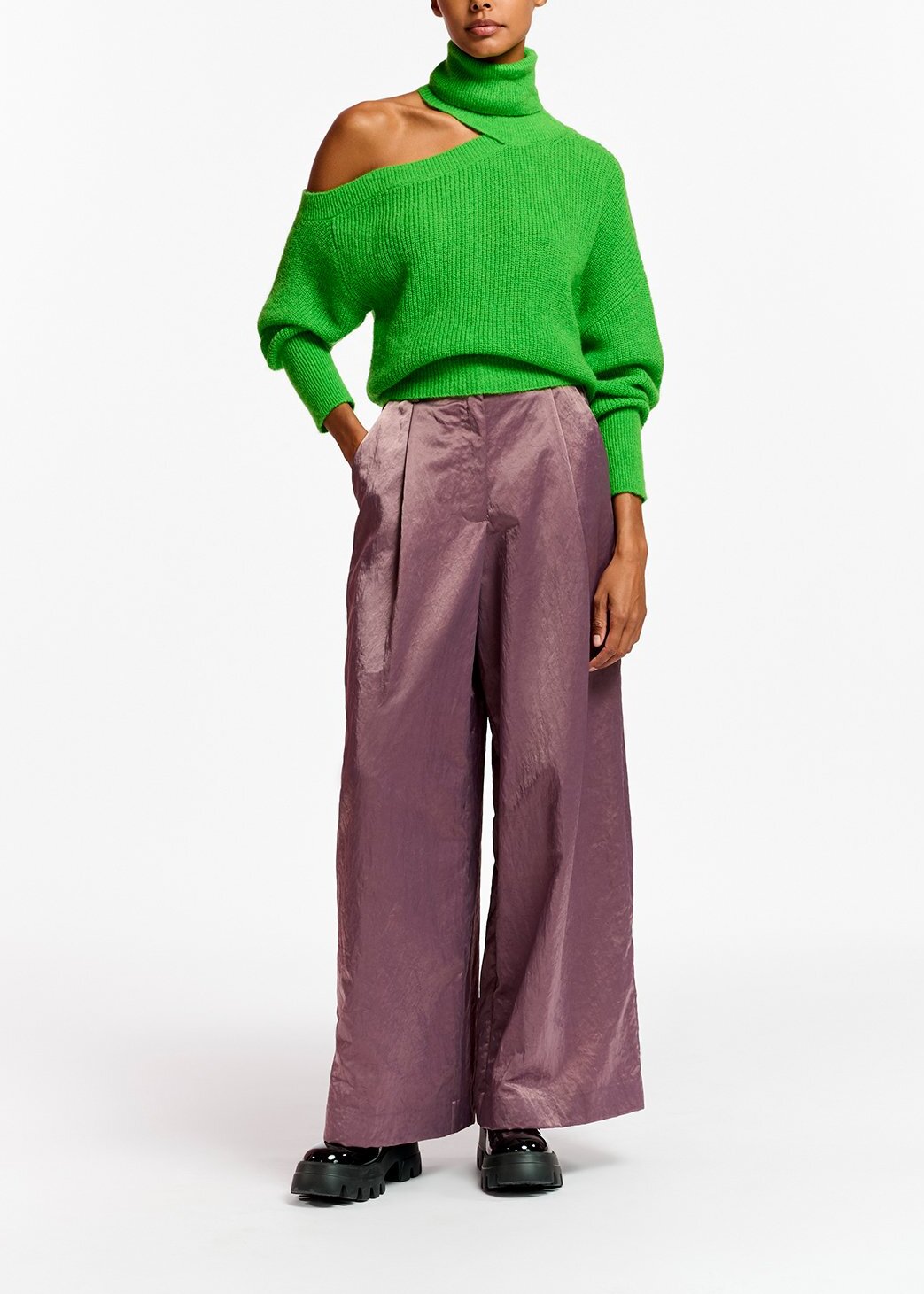 Green knit sweater with cutout RE—SSENTIEL | Essentiel second hand