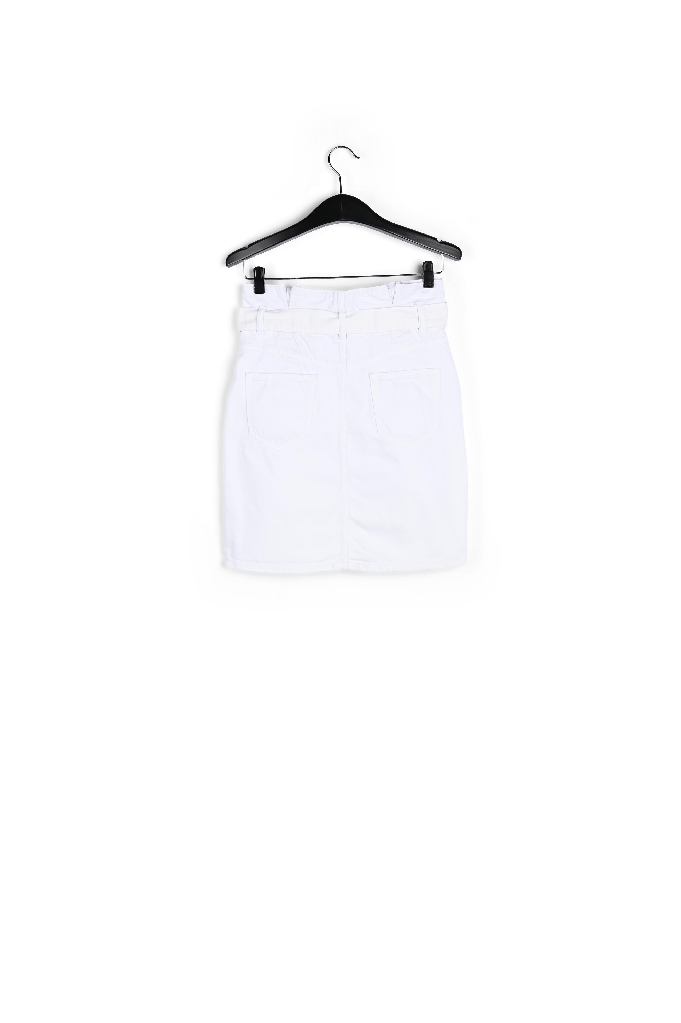 Minijupe blanc cassé à taille haute RE—SSENTIEL | Essentiel second hand