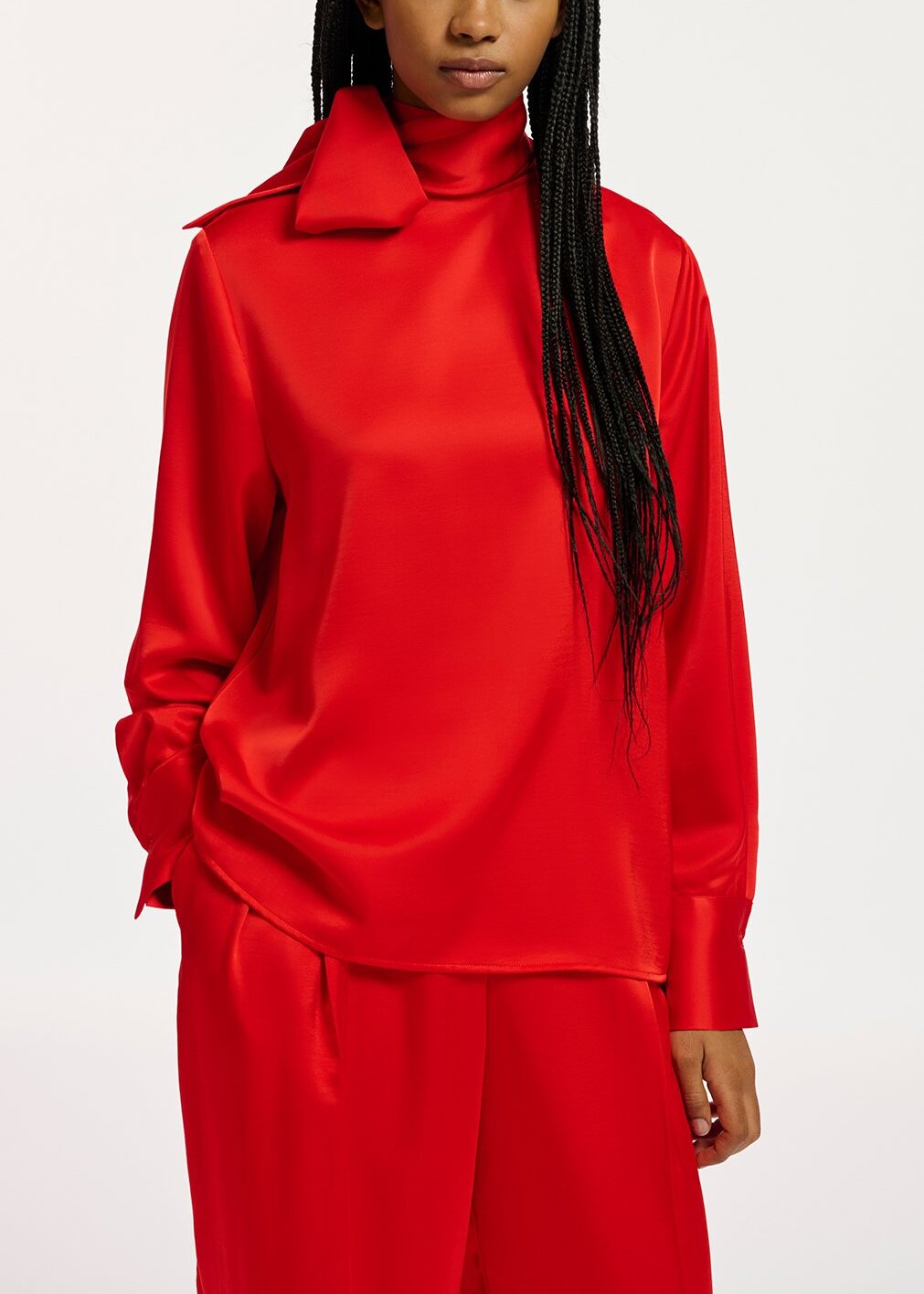 Red satin top with pussy bow RE—SSENTIEL | Essentiel second hand