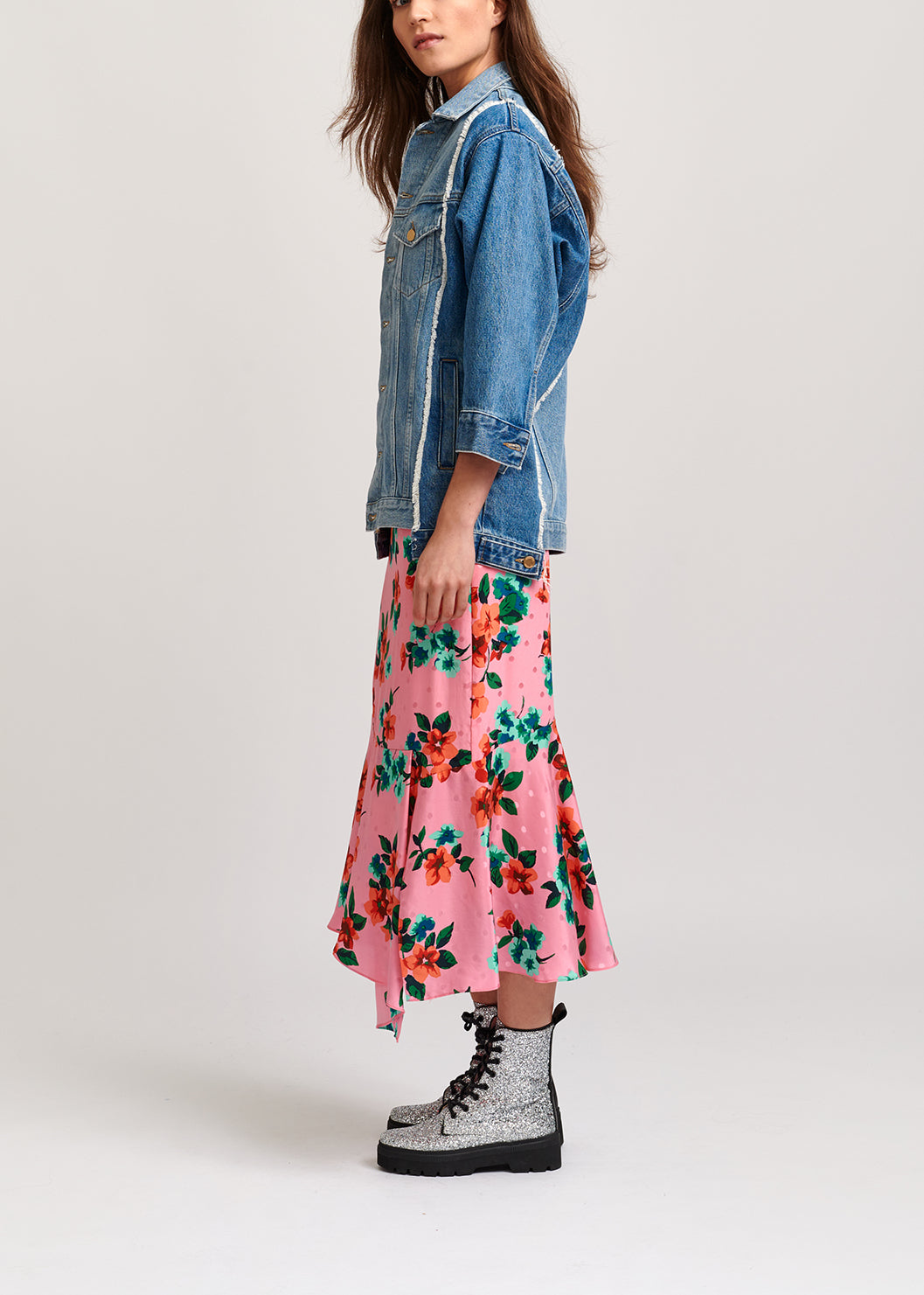 Two-tone frayed oversized denim jacket RE—SSENTIEL | Essentiel second hand