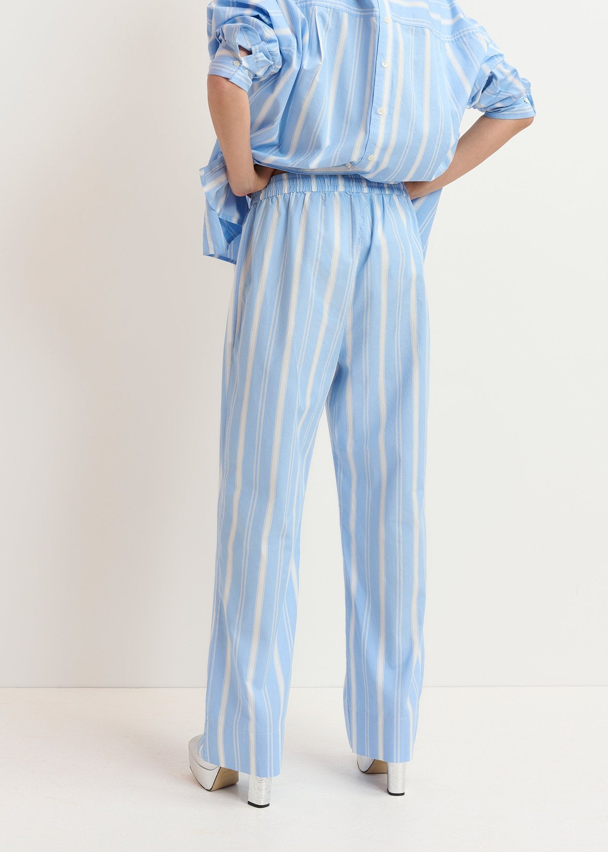 Blue and white striped cotton pants RE—SSENTIEL | Essentiel second hand