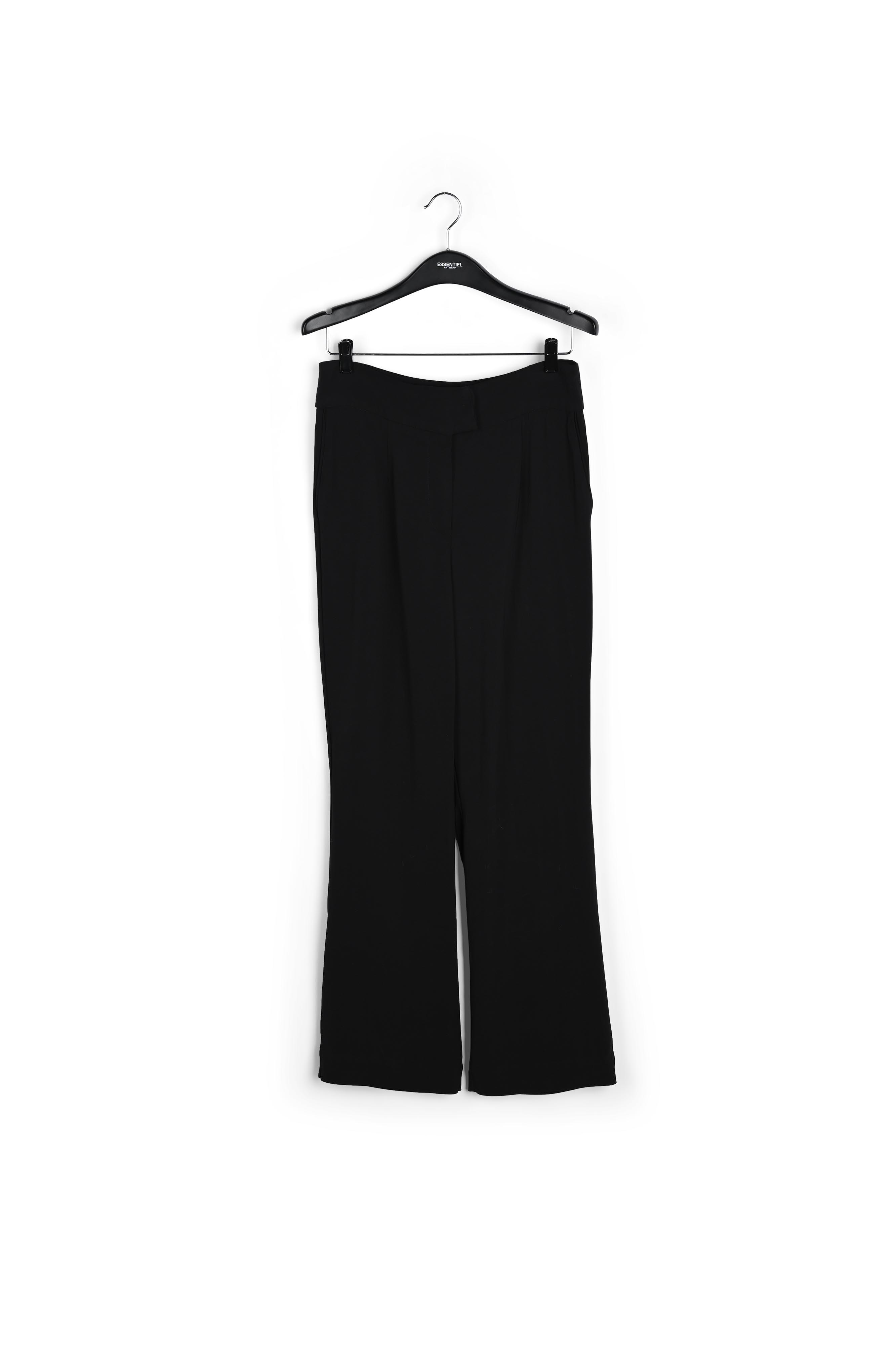 Zwarte rechte broek van viscose-satijn RE—SSENTIEL | Essentiel second hand