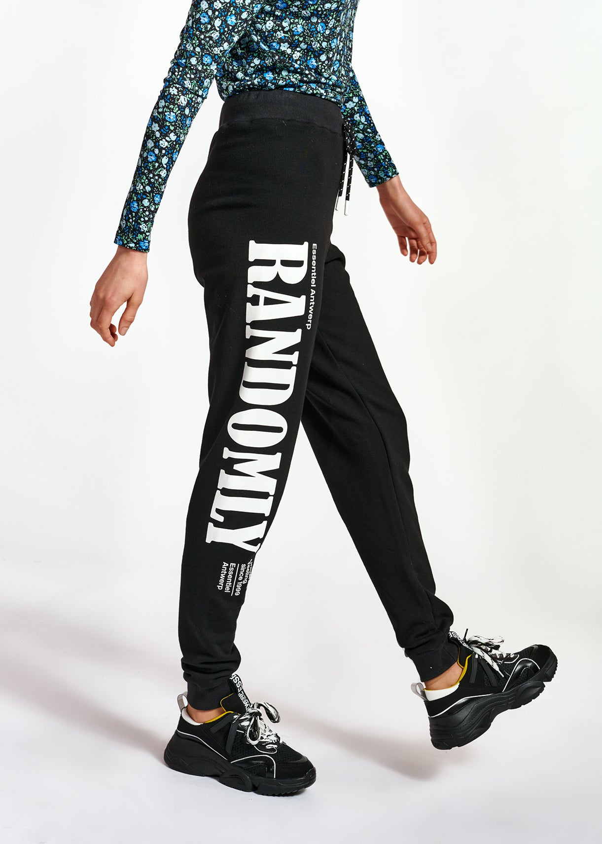 Black jersey track pants with print RE—SSENTIEL | Essentiel second hand