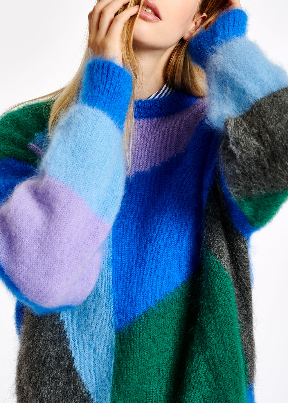 Soft and colorful mohair-blend sweater RE—SSENTIEL | Essentiel second hand