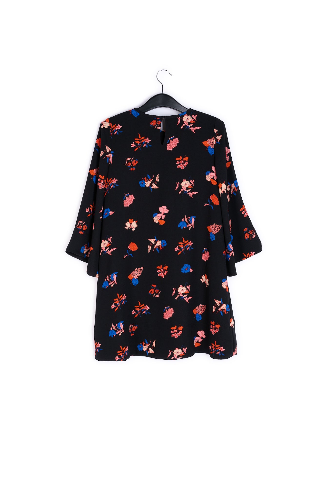 Off white dress with flared sleeves RE—SSENTIEL | Essentiel second hand