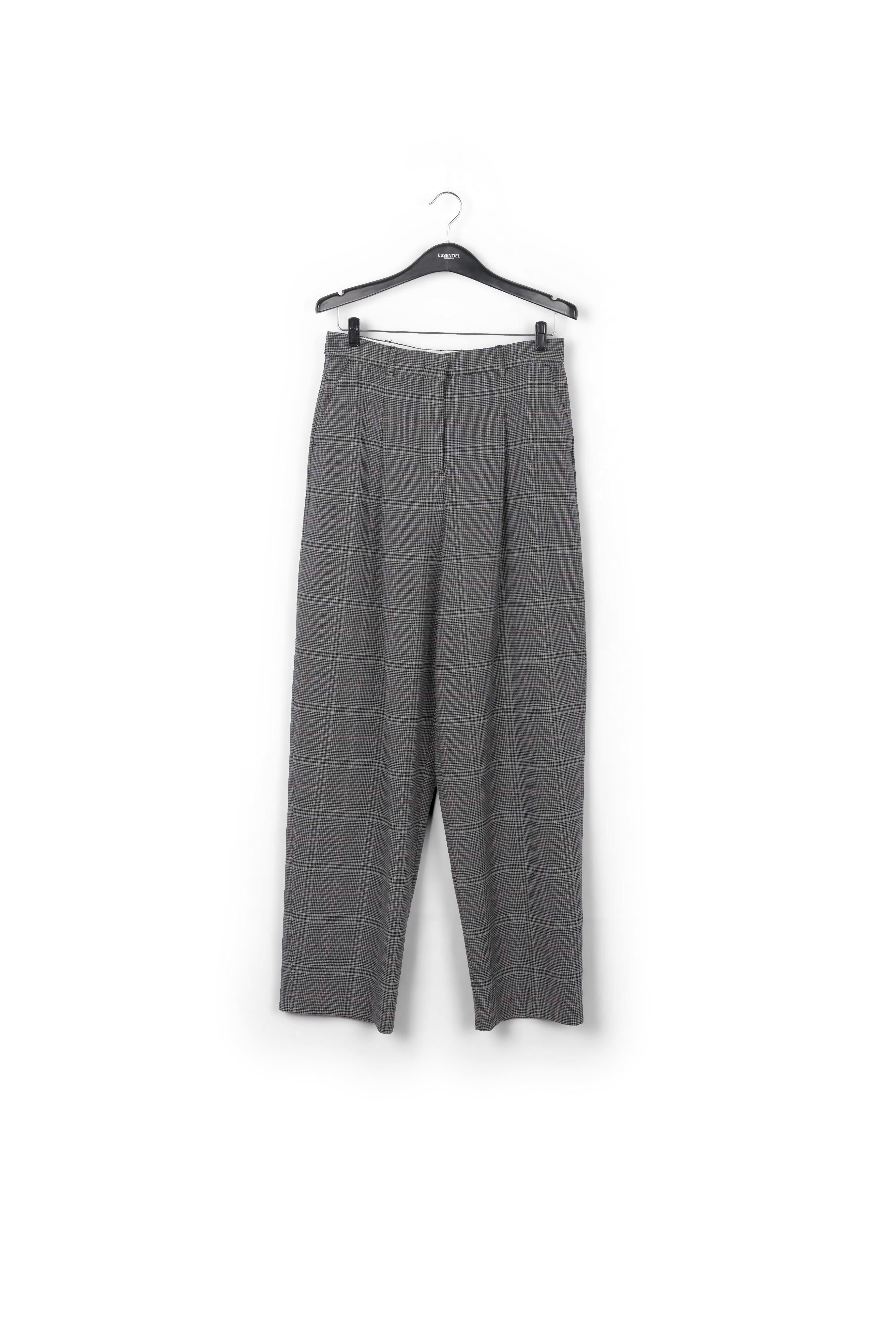 Grijze geruite short RE—SSENTIEL | Essentiel second hand