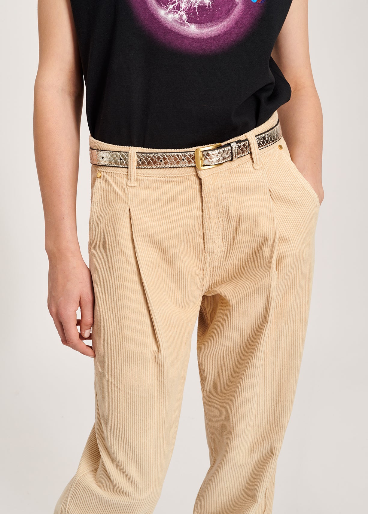 Beige cotton-corduroy trousers RE—SSENTIEL | Essentiel second hand
