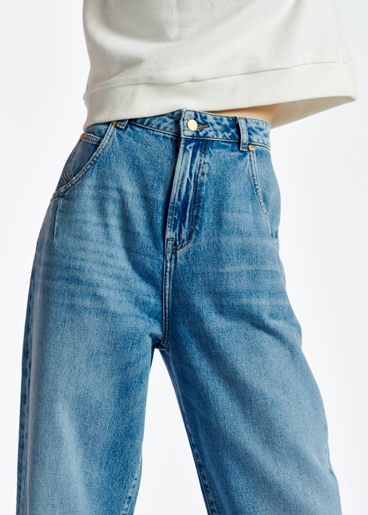 Blue high-waisted tapered jeans RE—SSENTIEL | Essentiel second hand