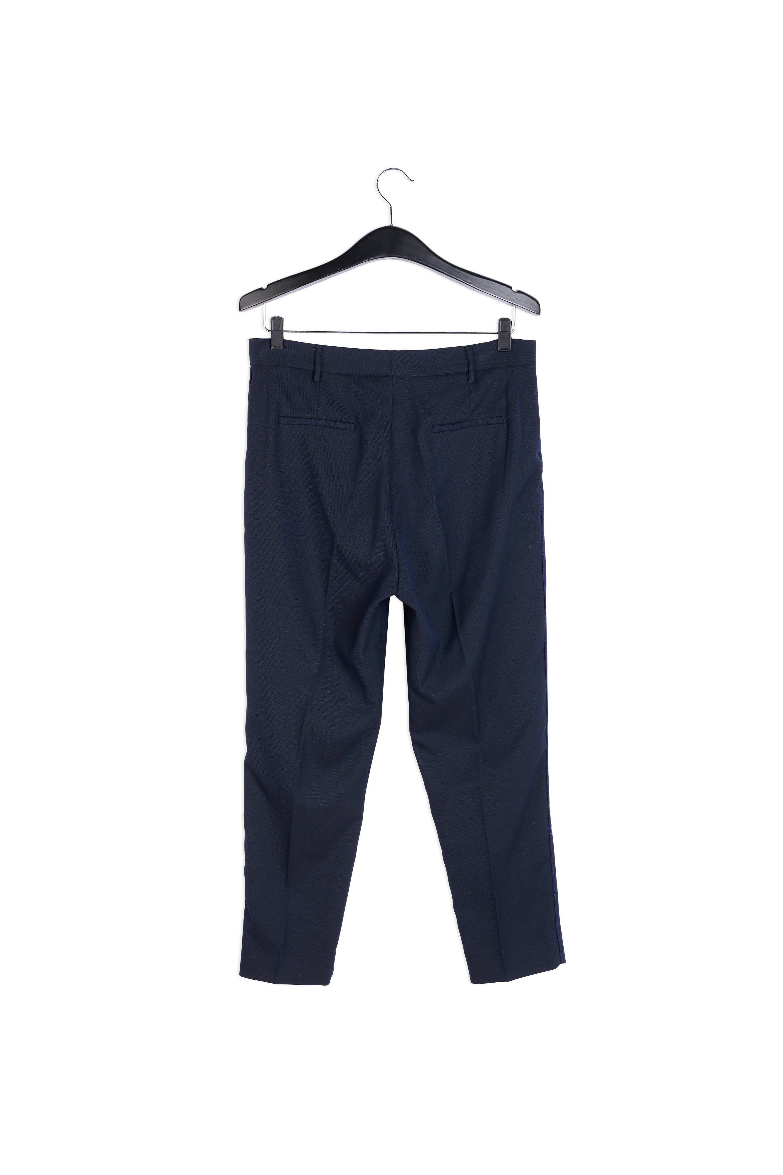 Pantalon 7/8ème bleu foncé aux jambes fuselées RE—SSENTIEL | Essentiel second hand