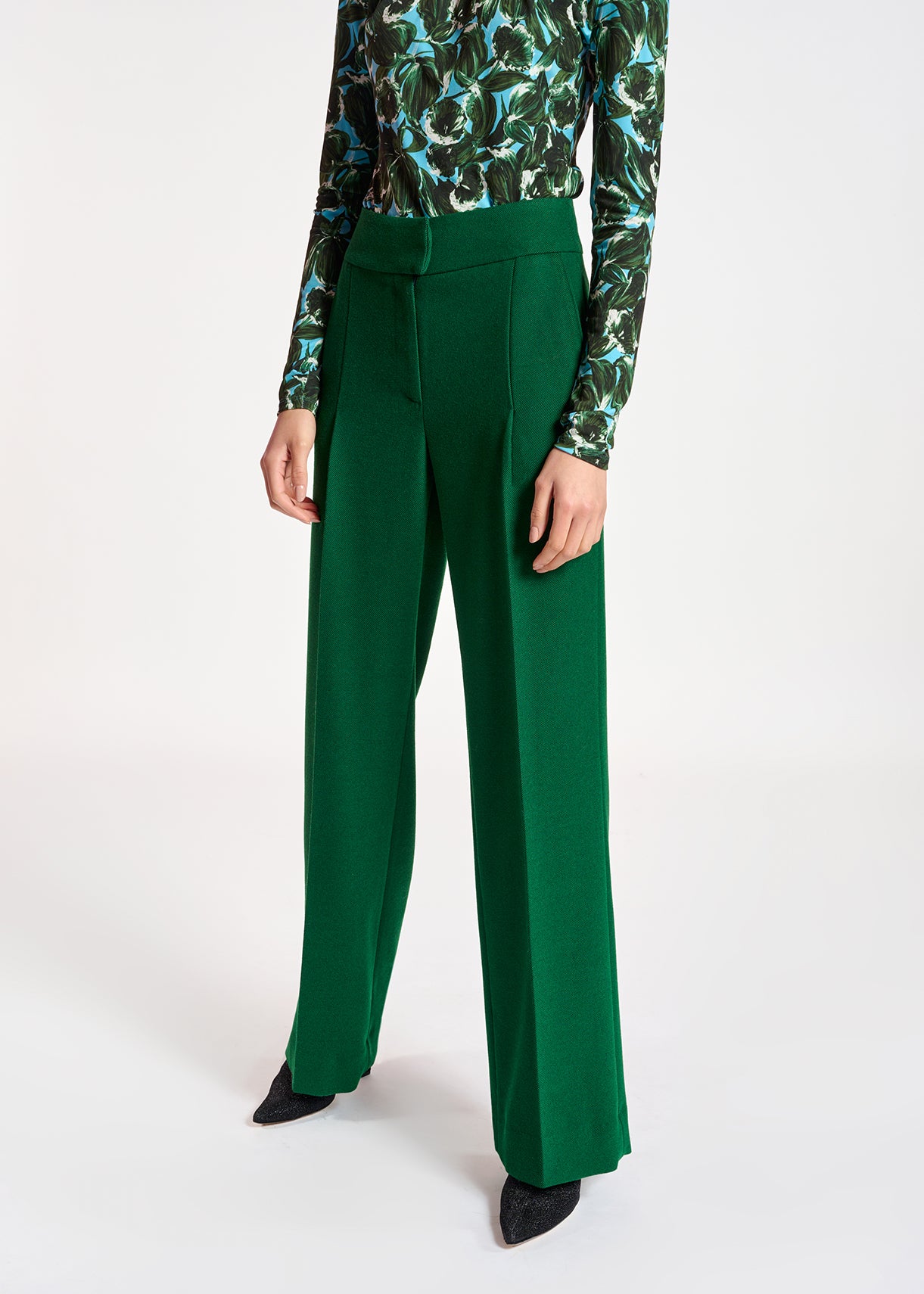 Dark green straight-leg pants RE—SSENTIEL | Essentiel second hand