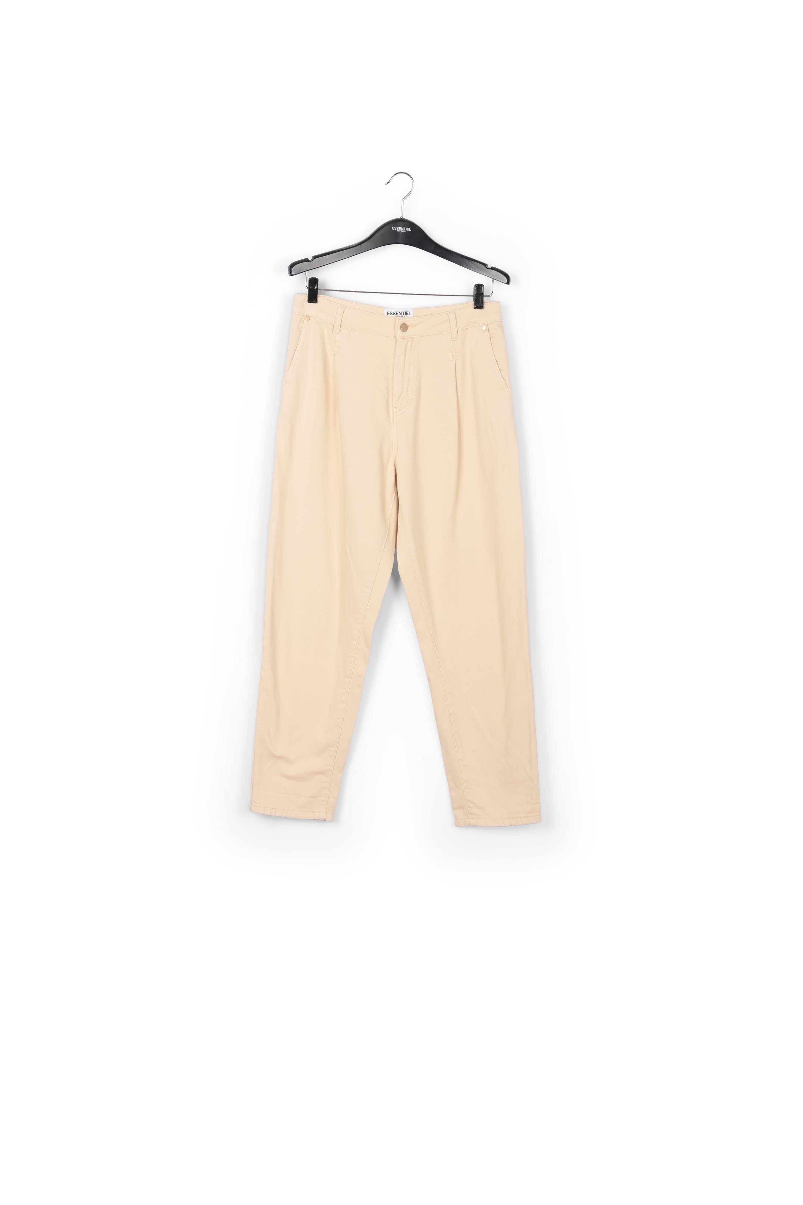 Jean fuselé écru à taille haute RE—SSENTIEL | Essentiel second hand