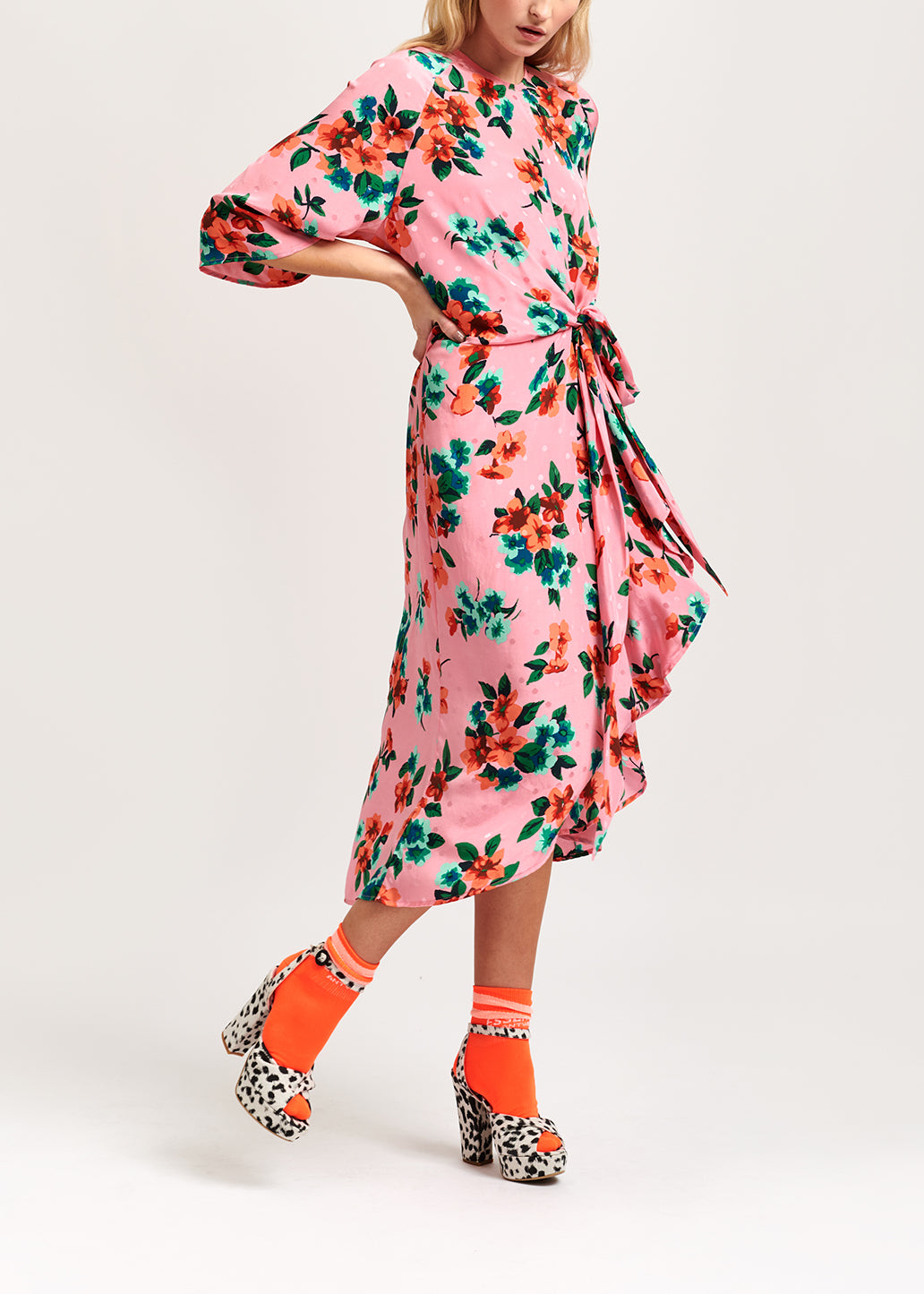 Pink floral and polka dot silk midi dress RE—SSENTIEL | Essentiel second hand
