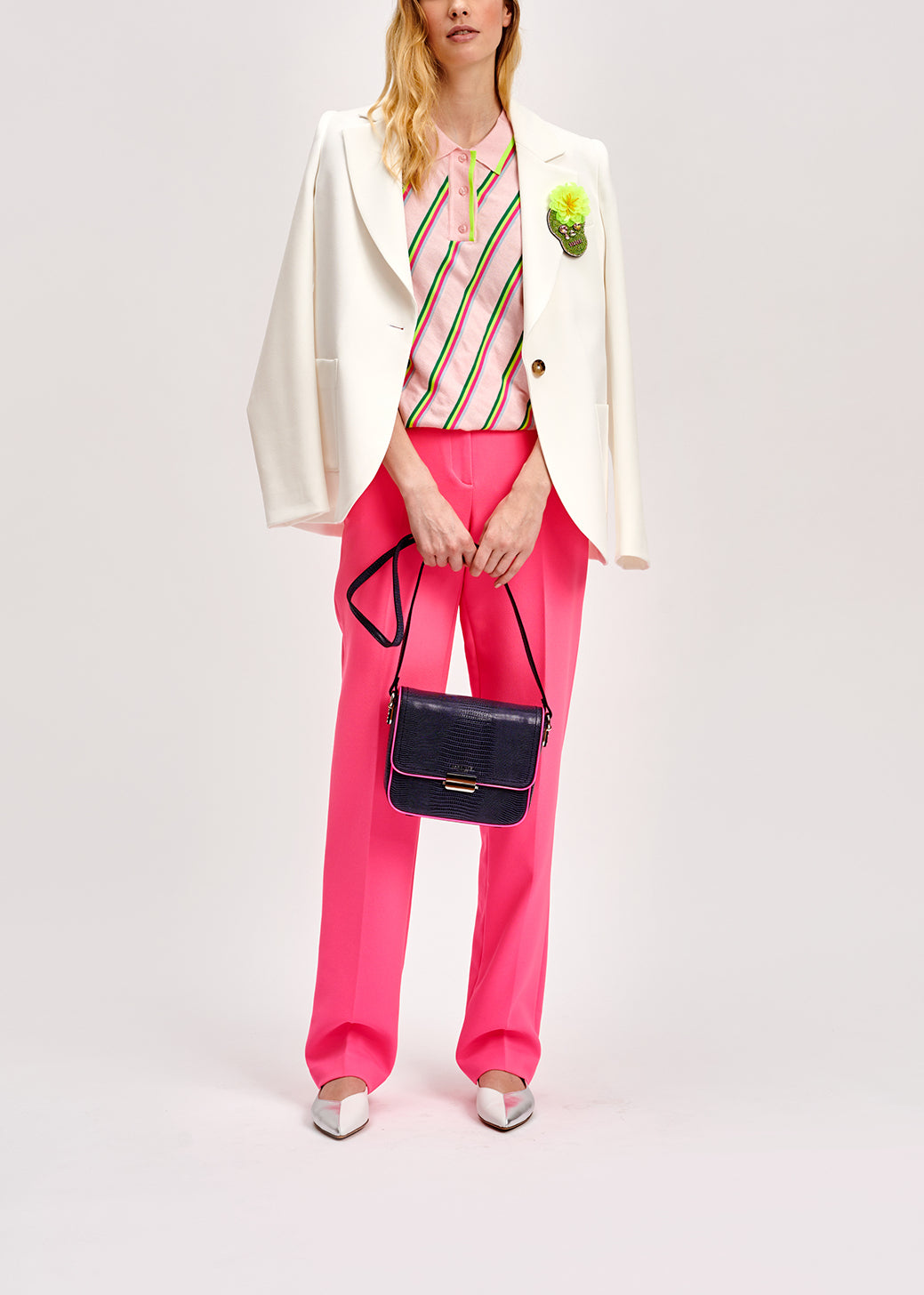Neon pink straight-leg pants RE—SSENTIEL | Essentiel second hand