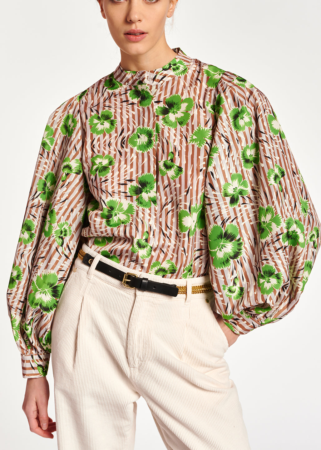 Gestreepte top met groene bloemen en pofmouwen RE—SSENTIEL | Essentiel second hand