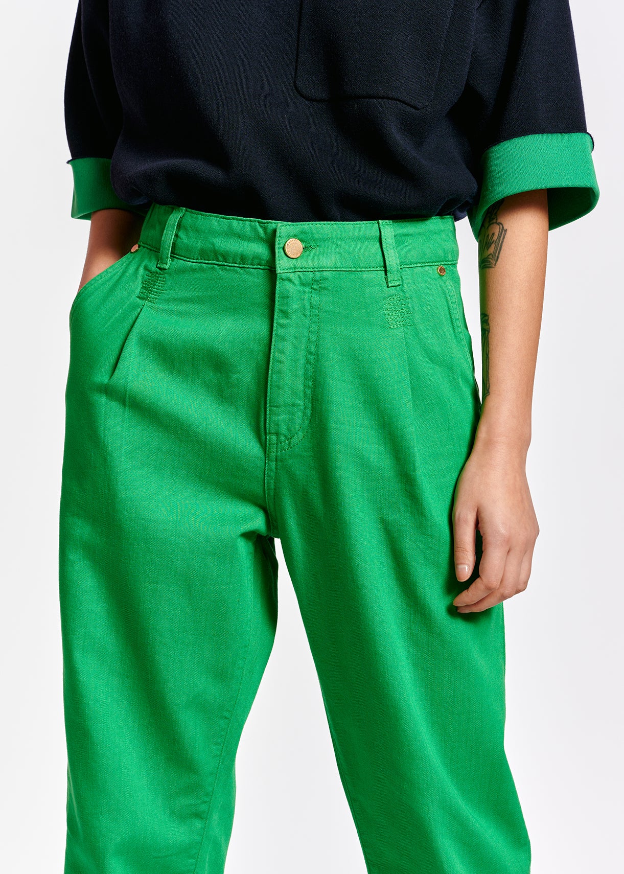 Green loose-fit denim pants RE—SSENTIEL | Essentiel second hand