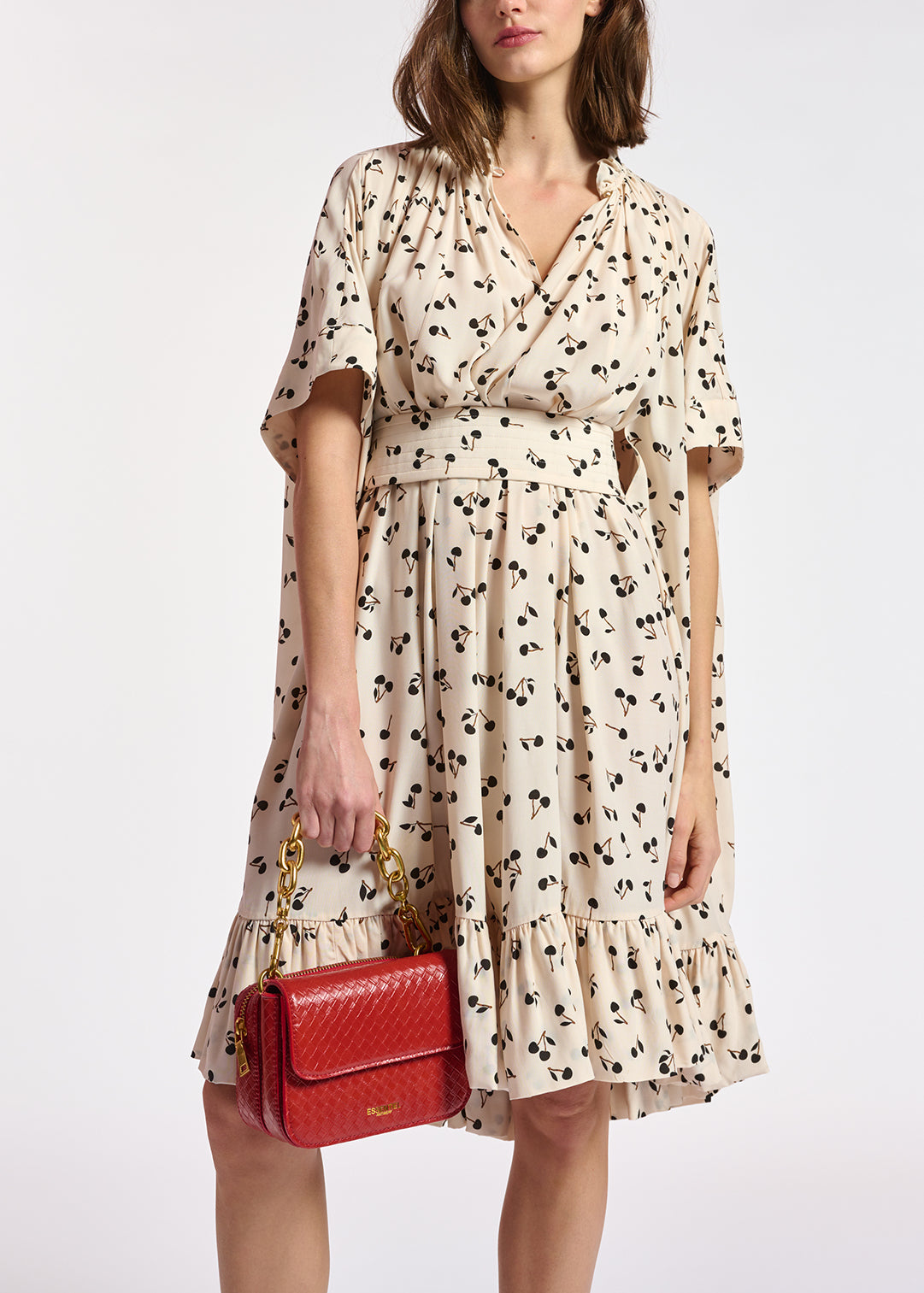 Off-white oversized ruffled dress with cherry print RE—SSENTIEL | Essentiel second hand