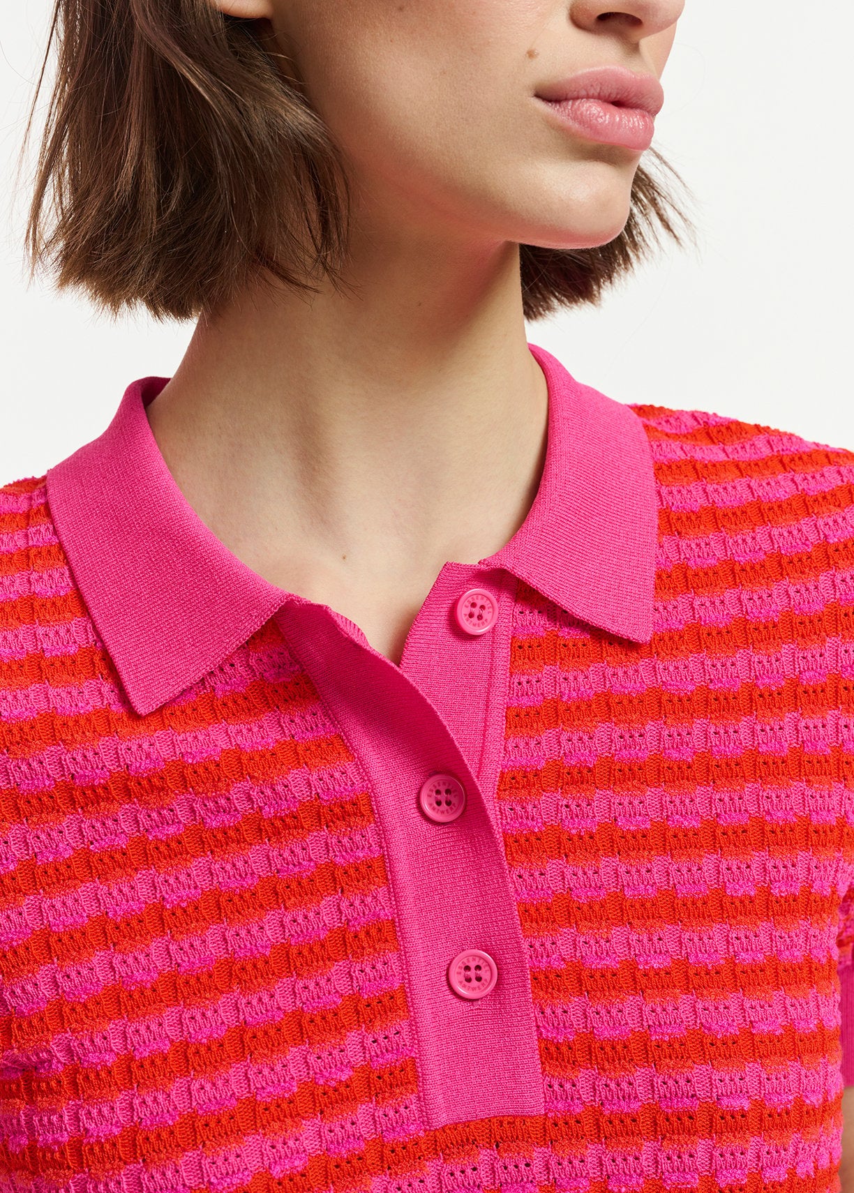 Pink and red striped knitted polo top RE—SSENTIEL | Essentiel second hand