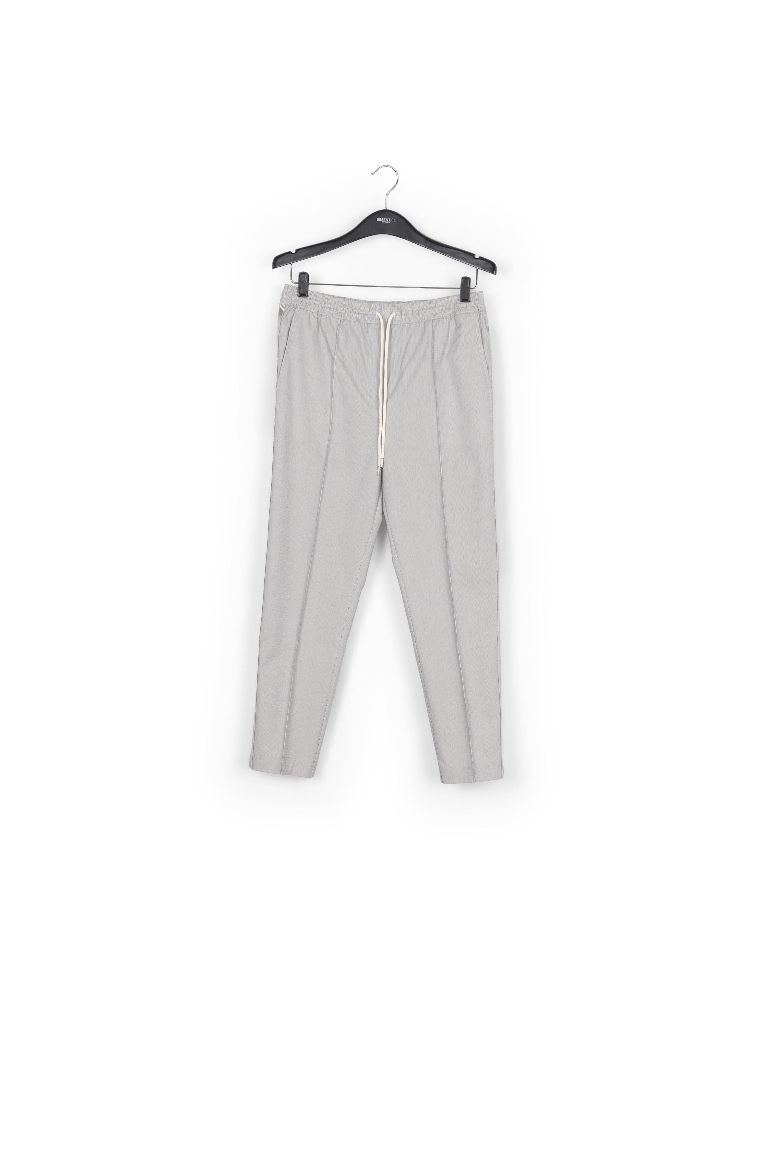 Pantalon à carreaux gris et blanc cassé RE—SSENTIEL | Essentiel second hand